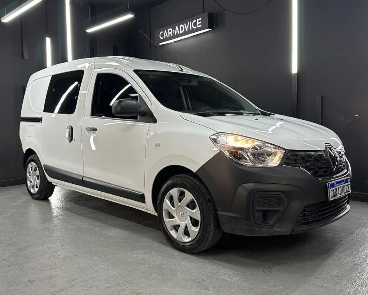 Renault Kangoo Usada en Córdoba, deRuedas
