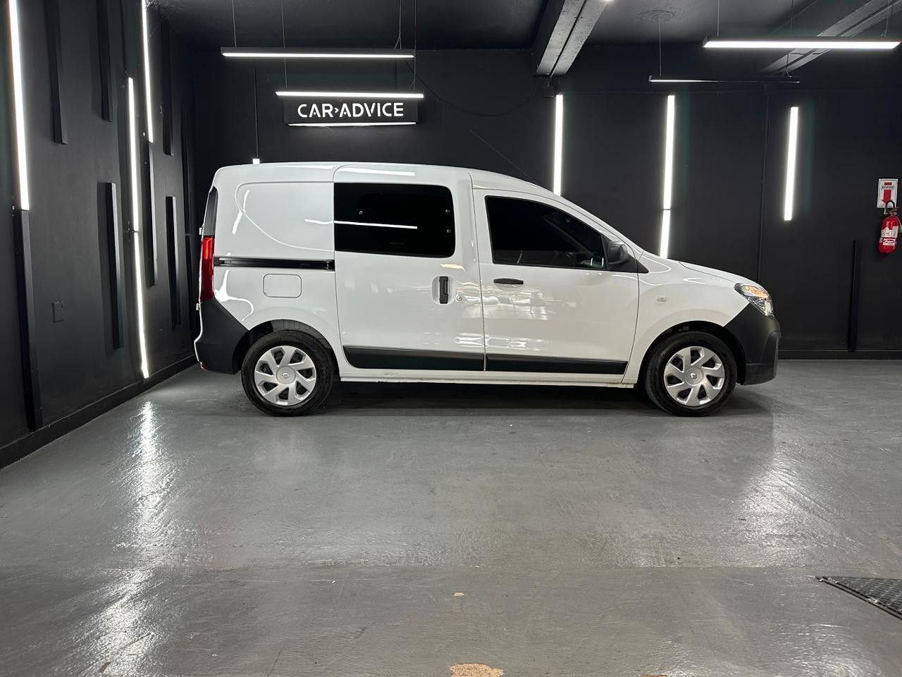 Renault Kangoo Usada en Córdoba, deRuedas