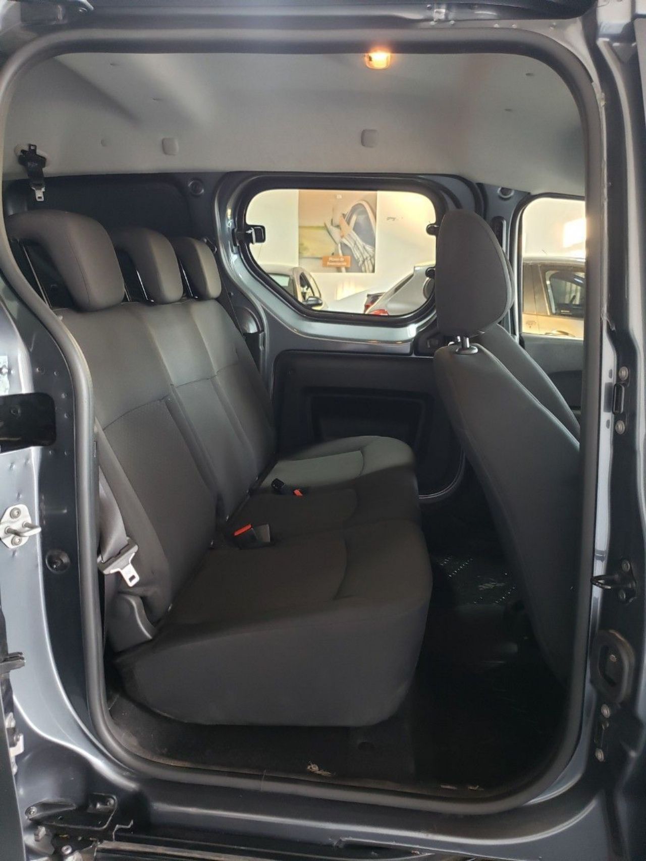 Renault Kangoo Usada en Mendoza, deRuedas