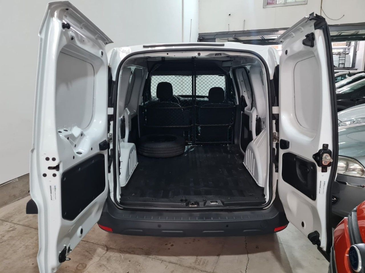 Renault Kangoo Usada en Mendoza, deRuedas