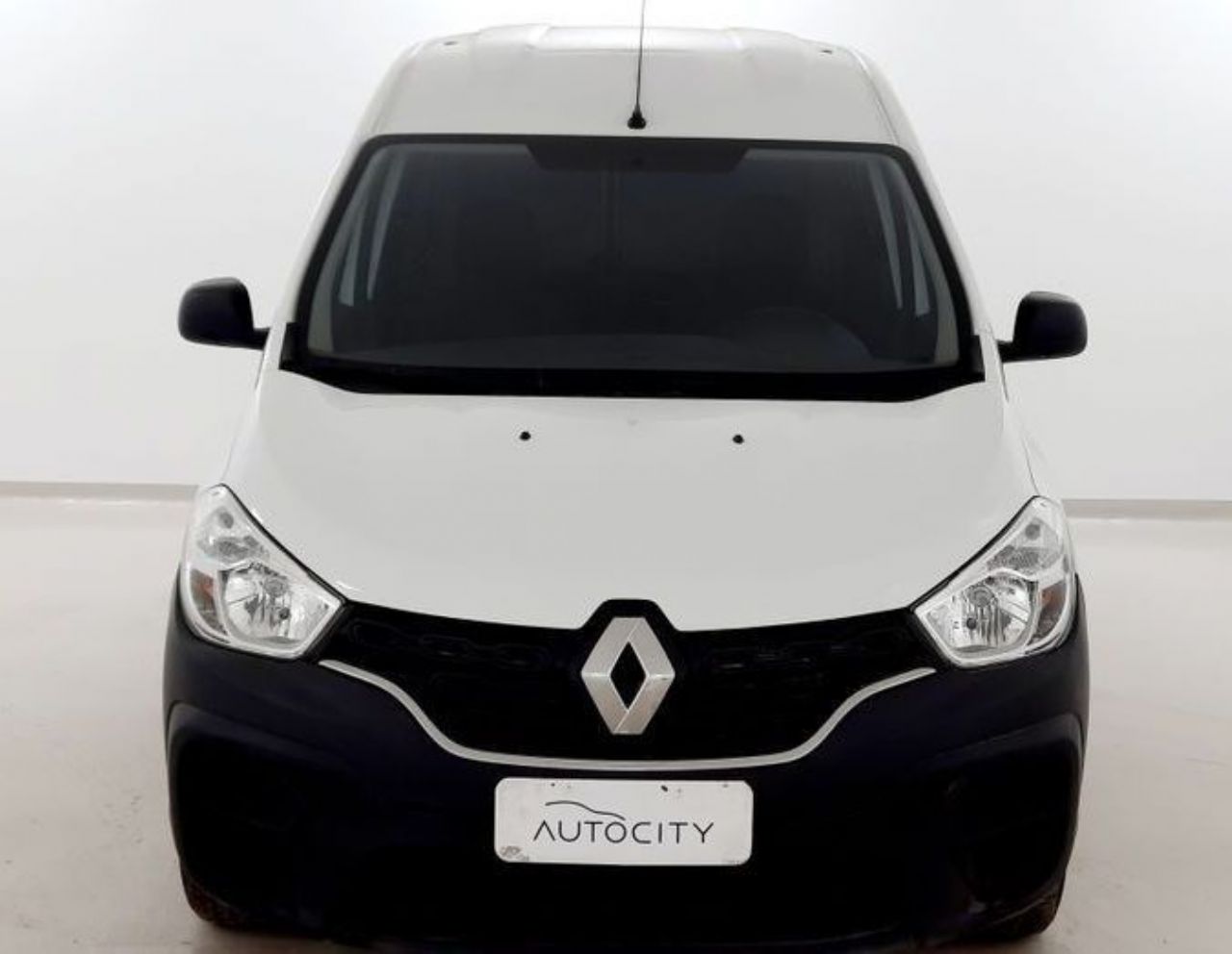Renault Kangoo Usada en Córdoba, deRuedas