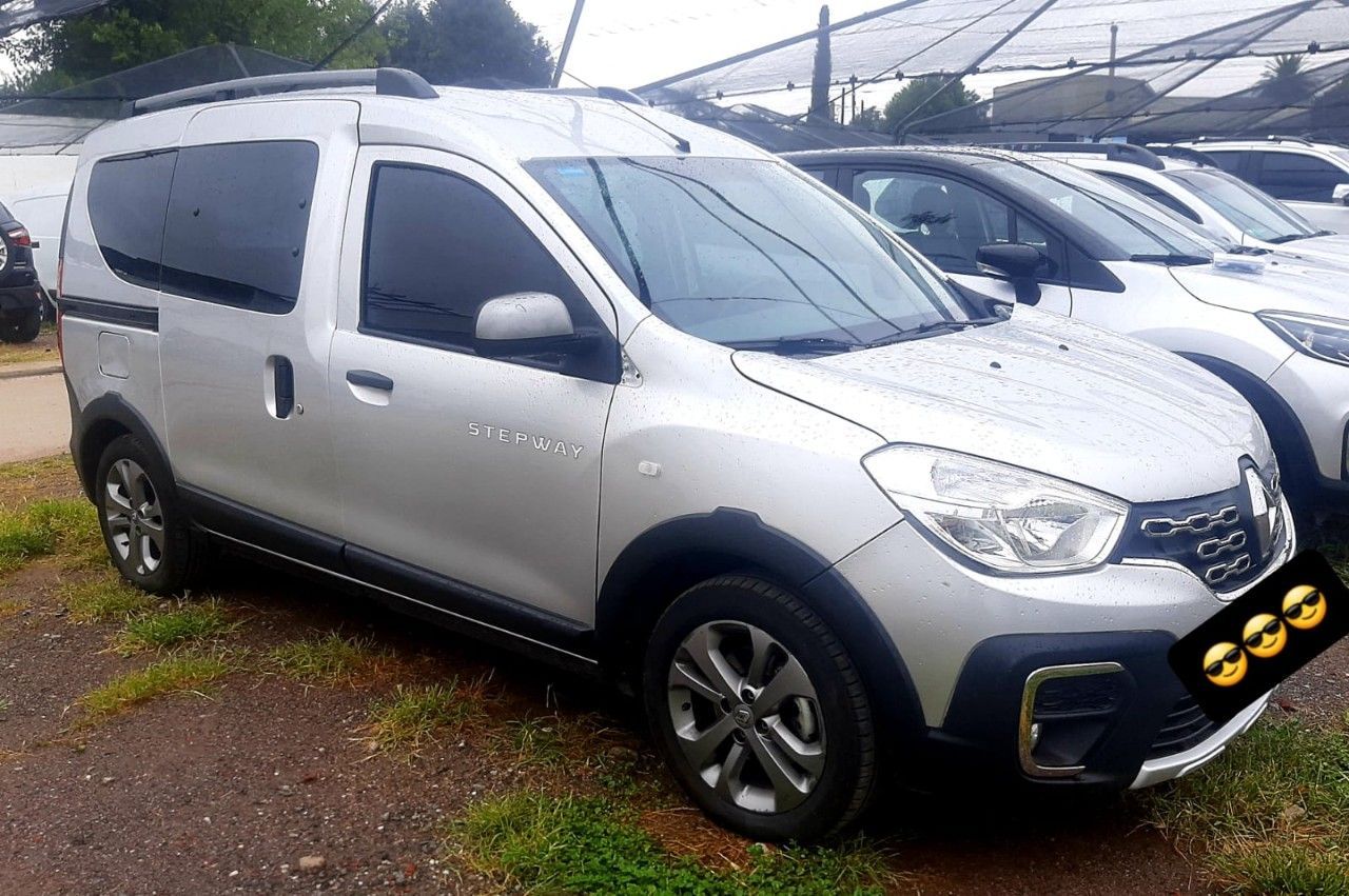 Renault Kangoo Usada Financiado en Córdoba, deRuedas