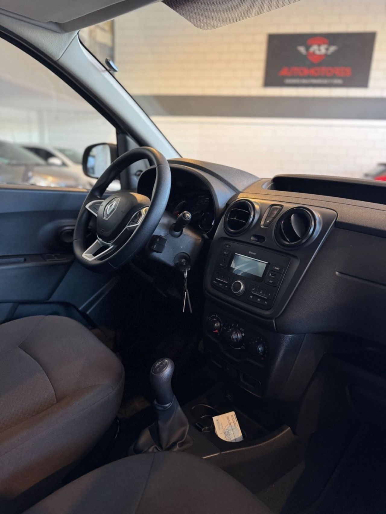 Renault Kangoo Usada Financiado en Córdoba, deRuedas