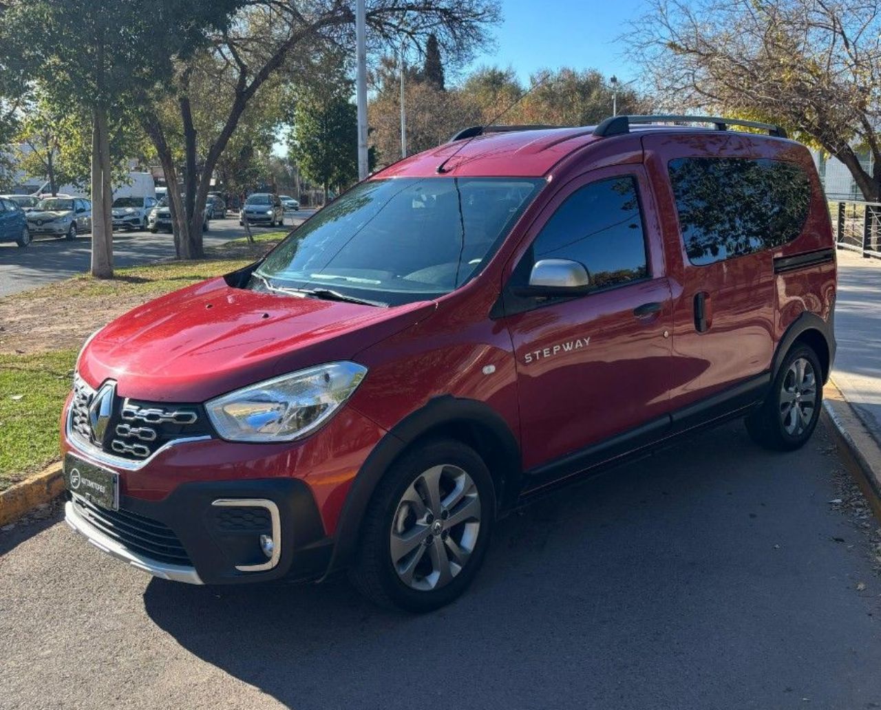 Renault Kangoo Usada Financiado en Mendoza, deRuedas