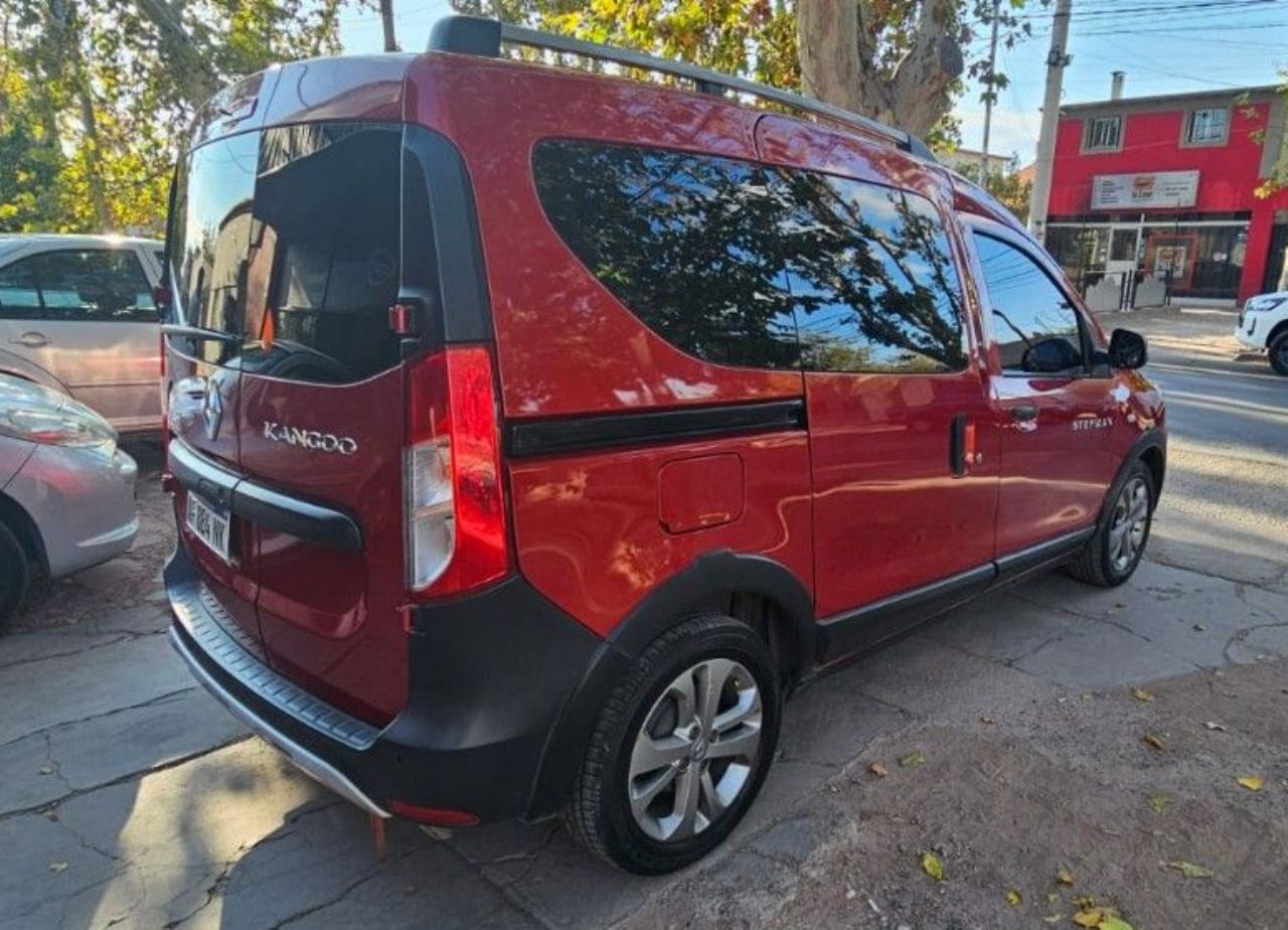 Renault Kangoo Usada Financiado en Mendoza, deRuedas