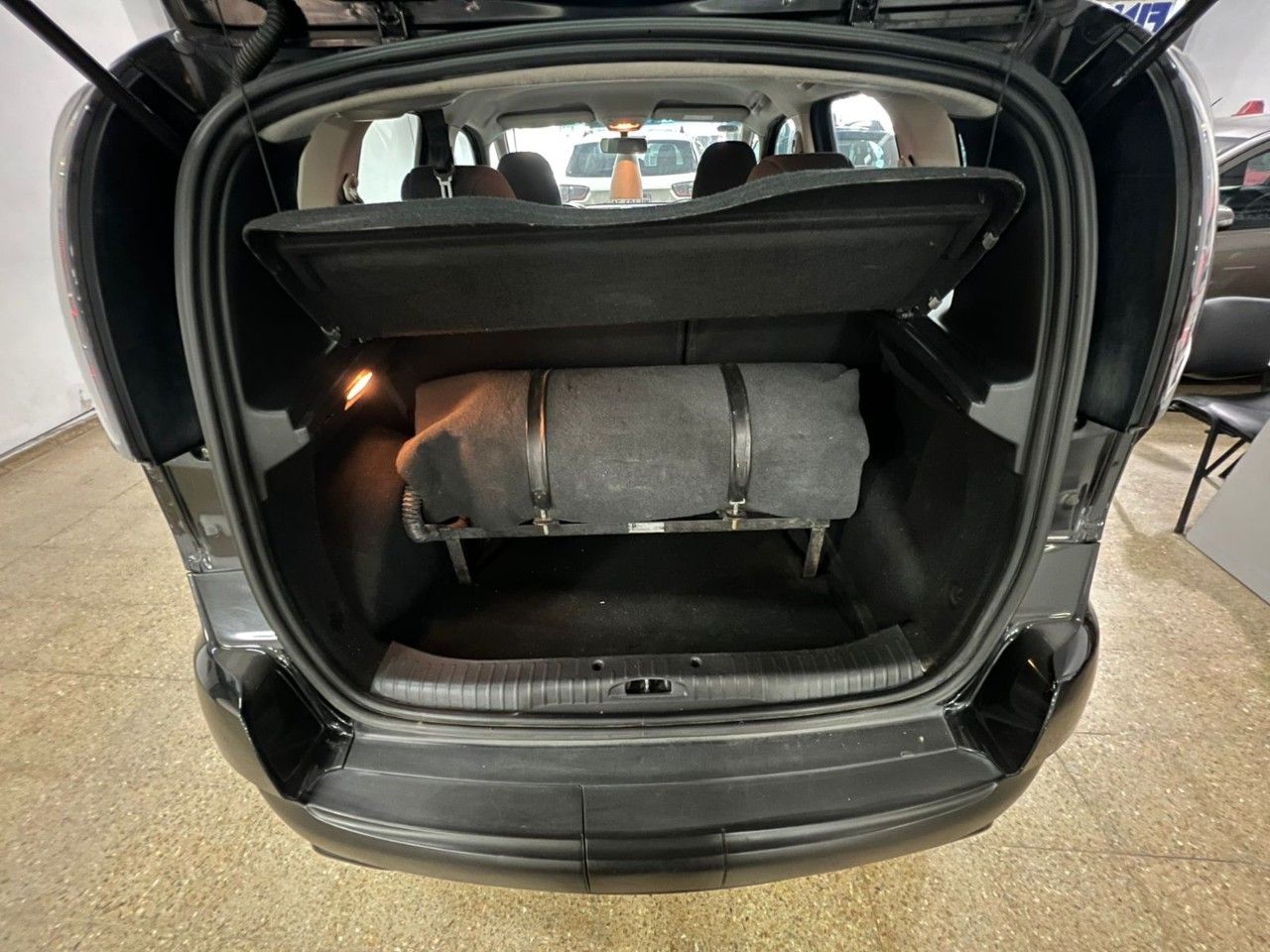 Renault Kangoo Usada en Mendoza, deRuedas