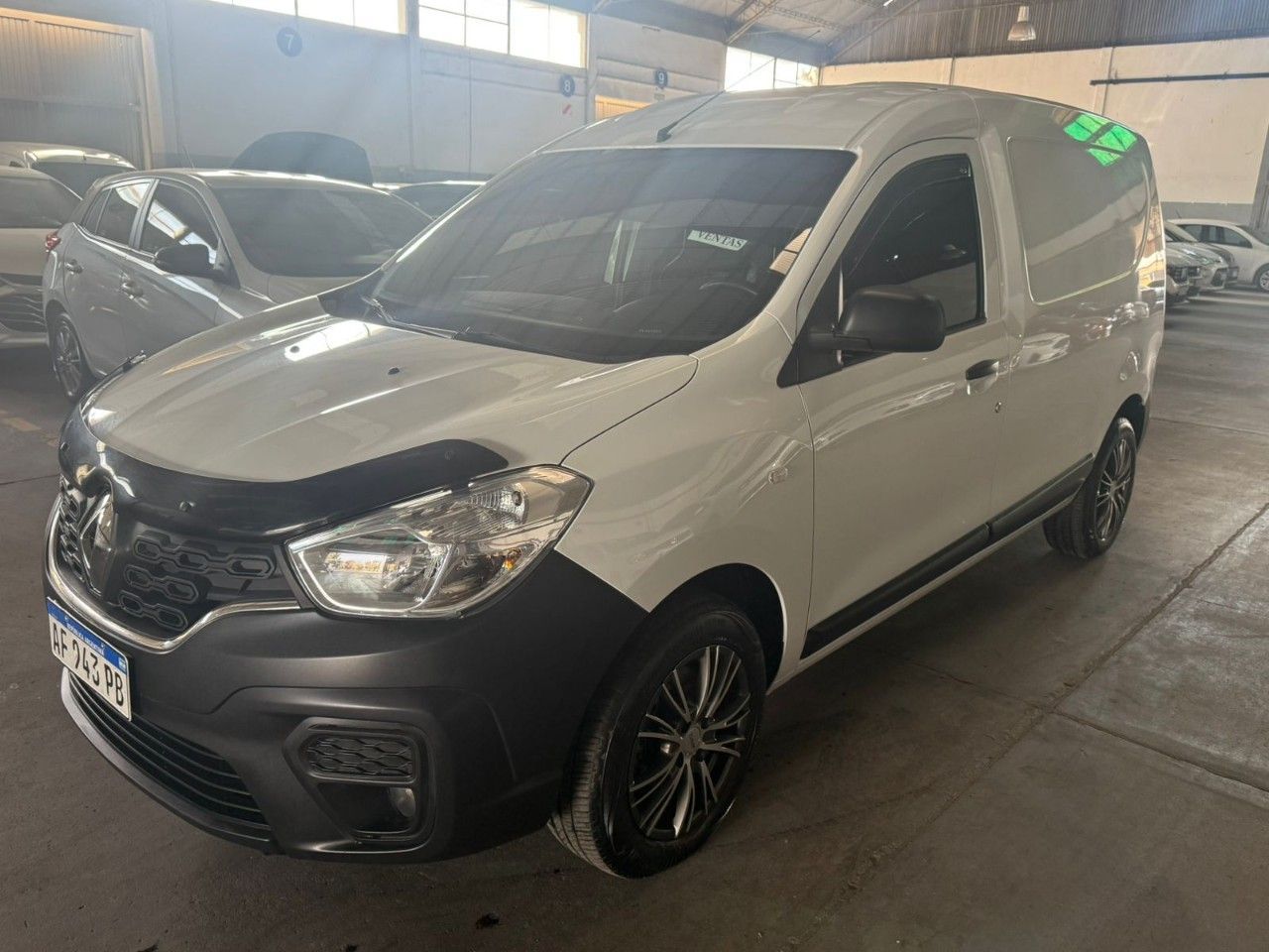 Renault Kangoo Usada en Mendoza, deRuedas