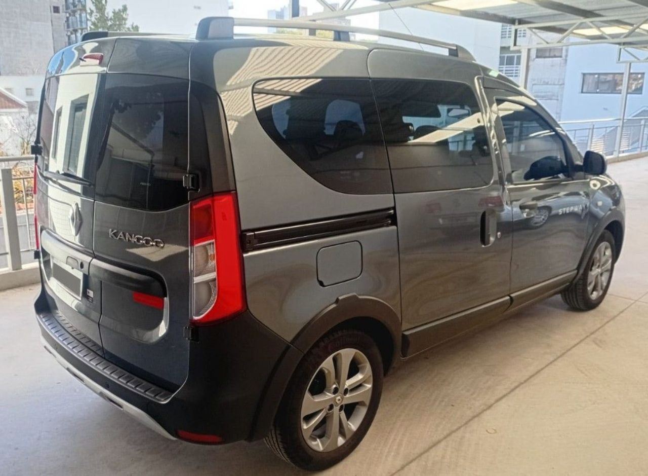 Renault Kangoo Usada en Buenos Aires, deRuedas