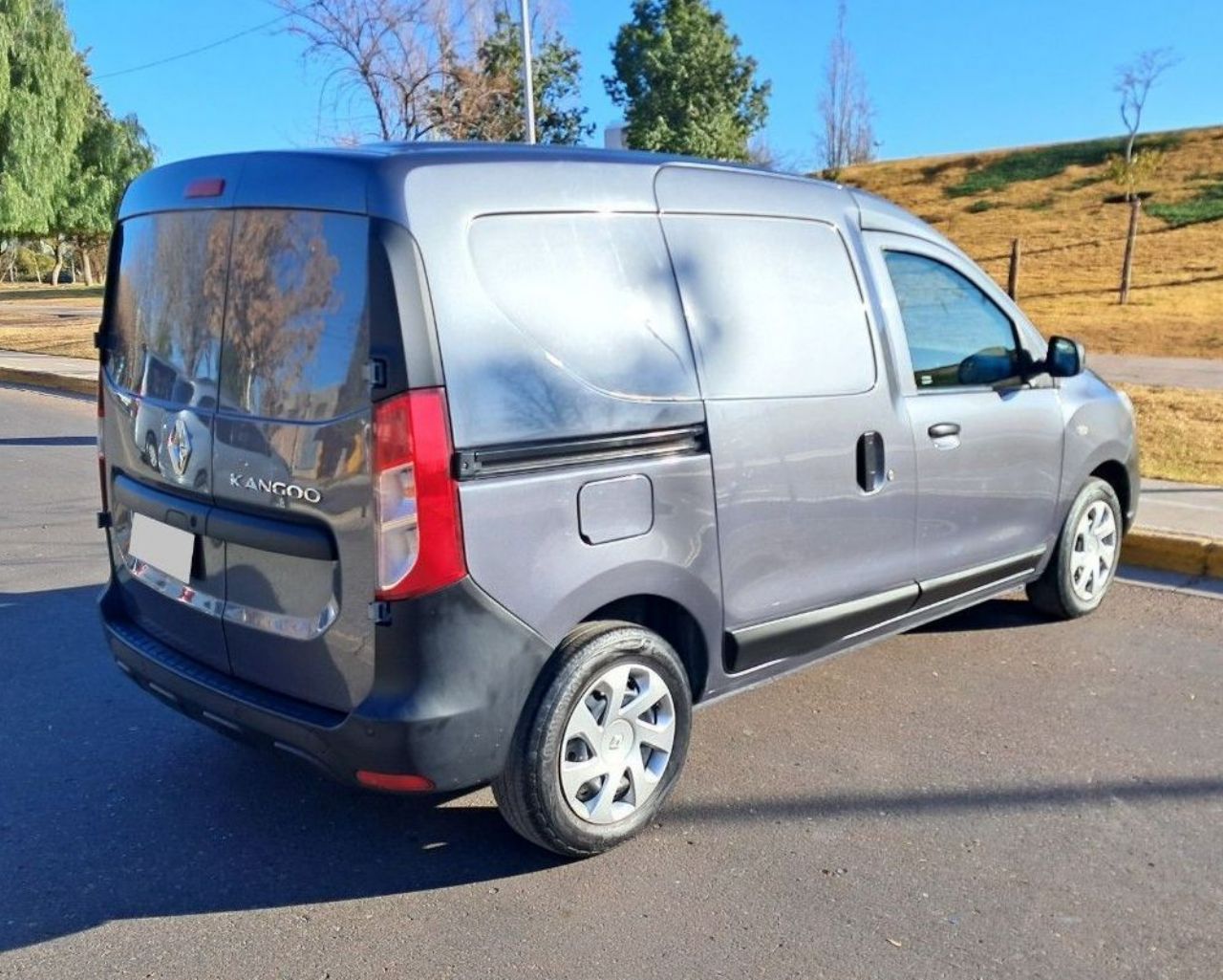 Renault Kangoo Usada Financiado en Mendoza, deRuedas