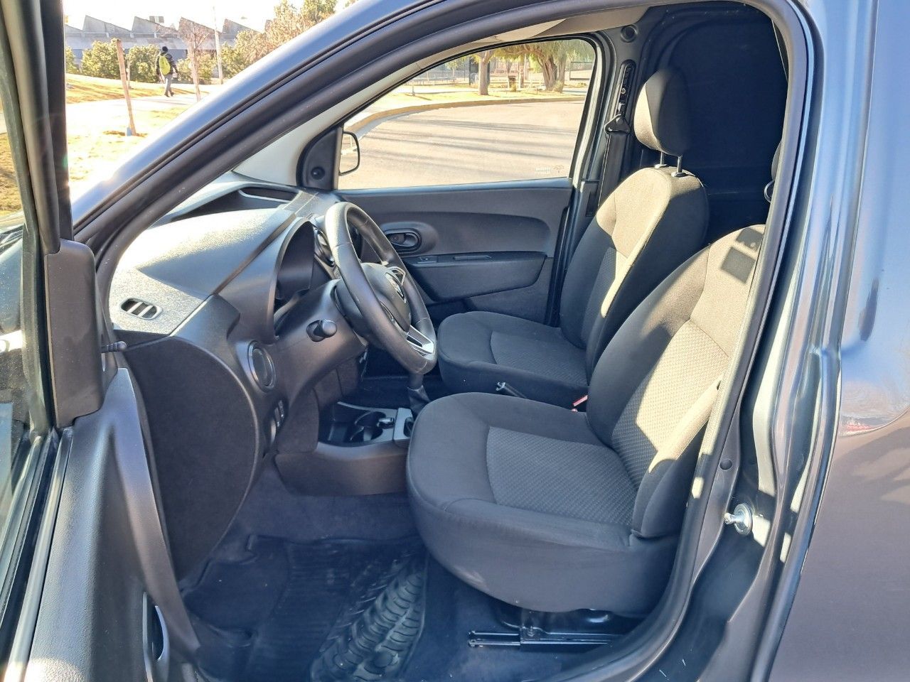 Renault Kangoo Usada Financiado en Mendoza, deRuedas