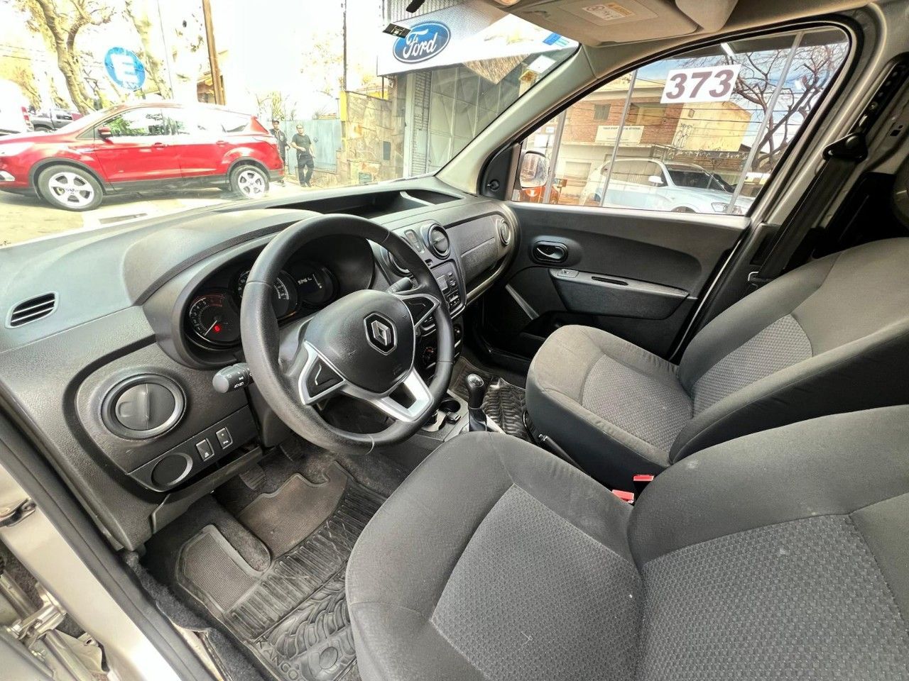 Renault Kangoo Usada Financiado en Mendoza, deRuedas