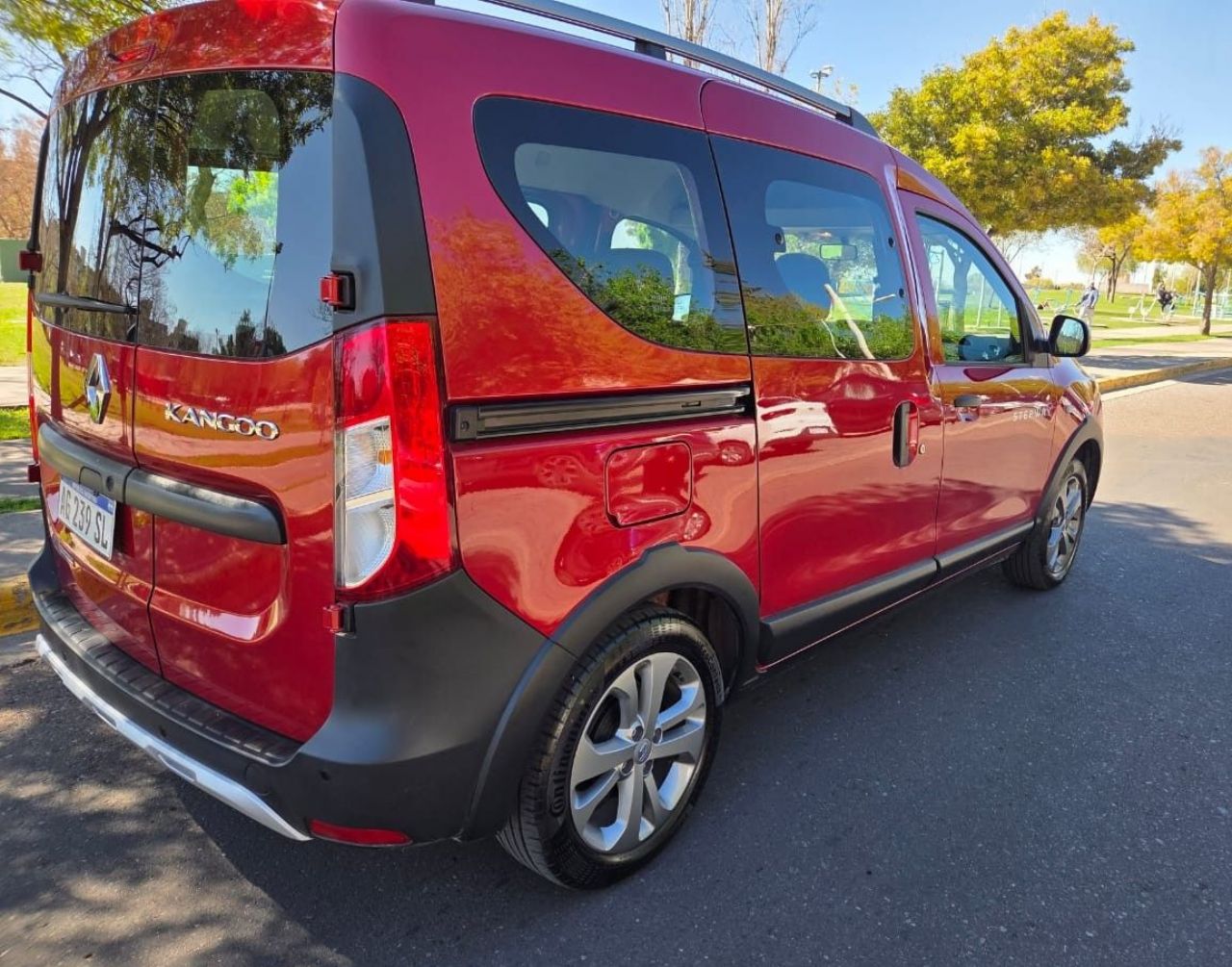 Renault Kangoo Usada Financiado en Mendoza, deRuedas