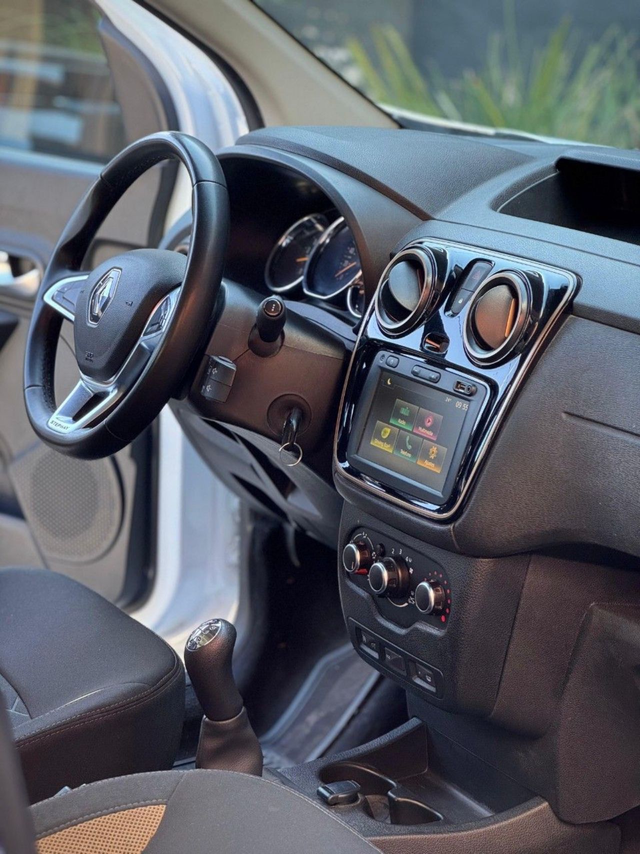 Renault Kangoo Usada Financiado en Córdoba, deRuedas