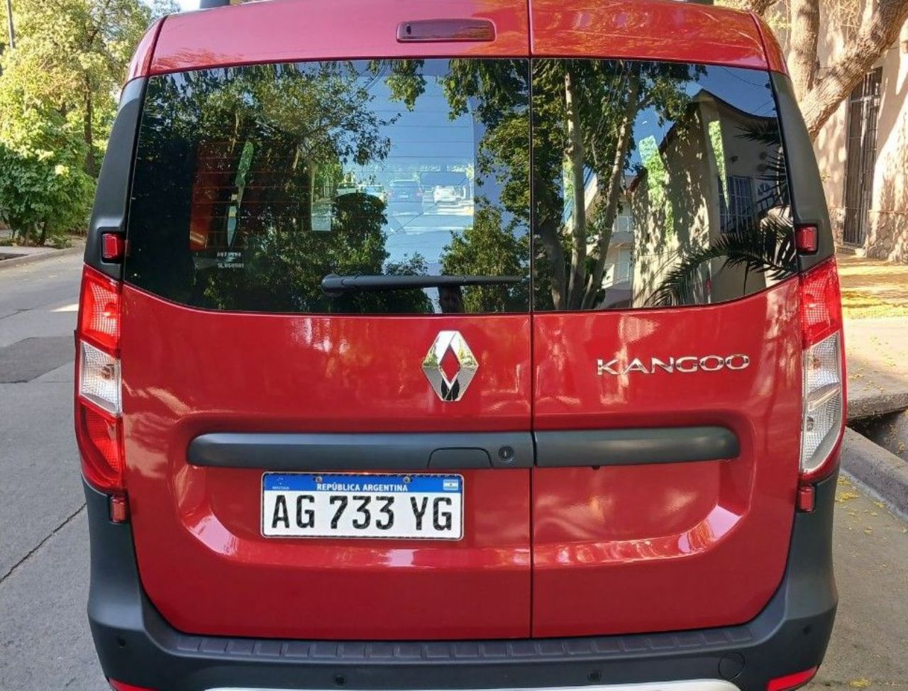 Renault Kangoo Usada en Mendoza, deRuedas