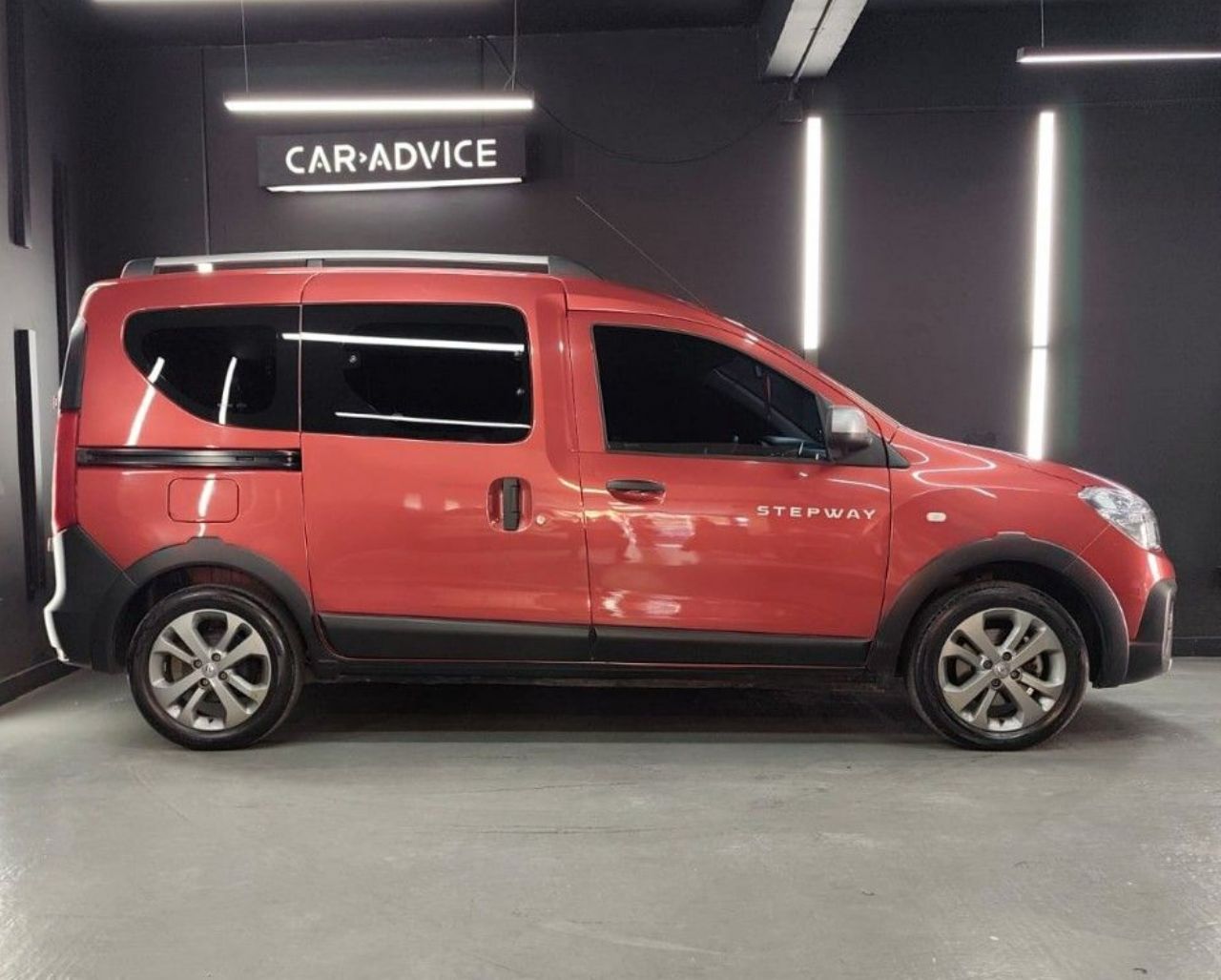 Renault Kangoo Usada en Córdoba, deRuedas