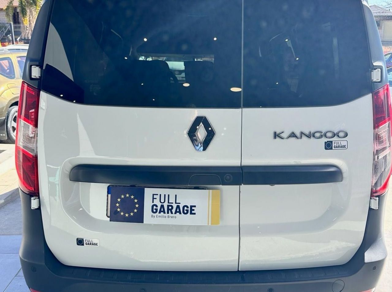 Renault Kangoo Usada Financiado en Córdoba, deRuedas