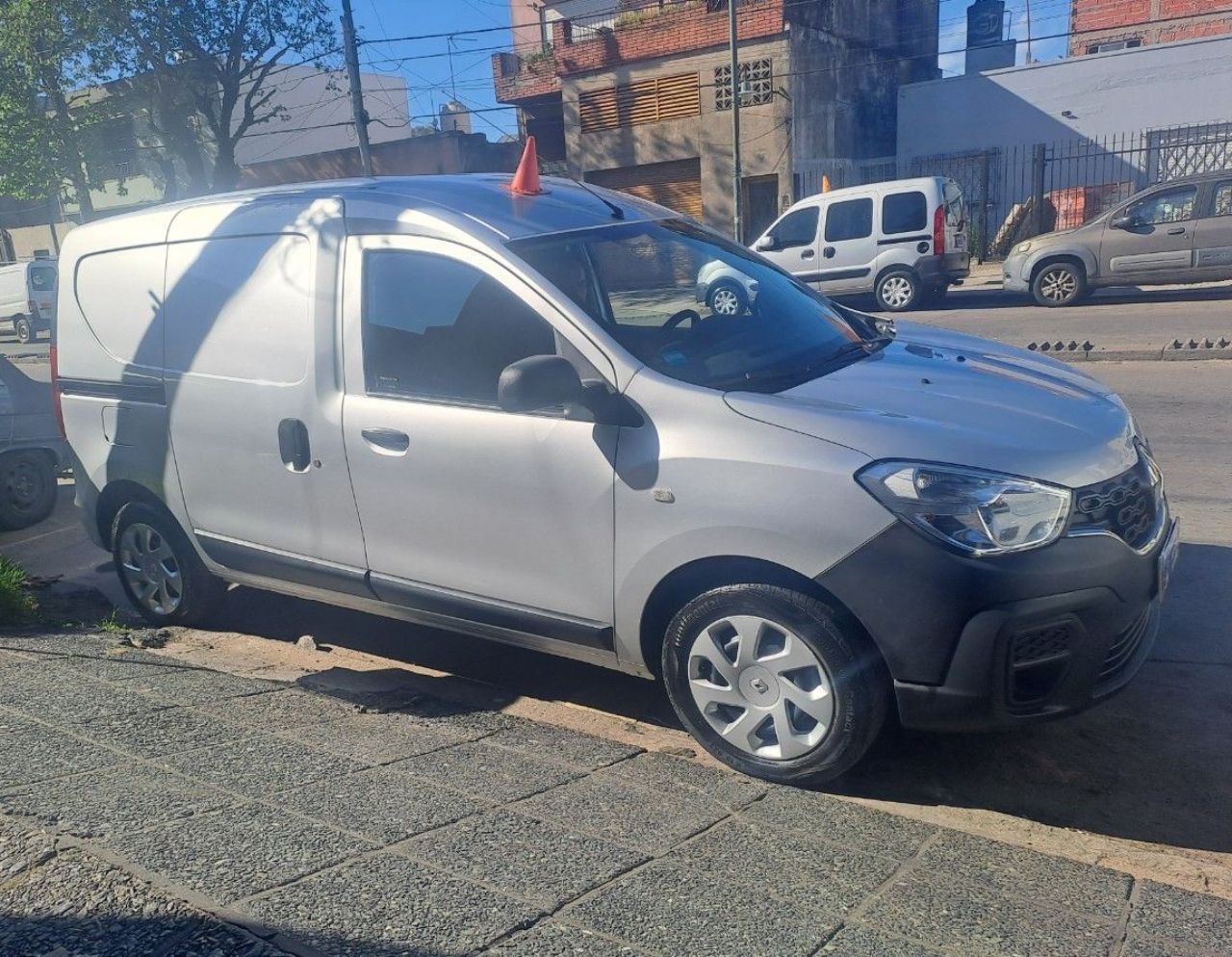 Renault Kangoo Usada Financiado en Buenos Aires, deRuedas