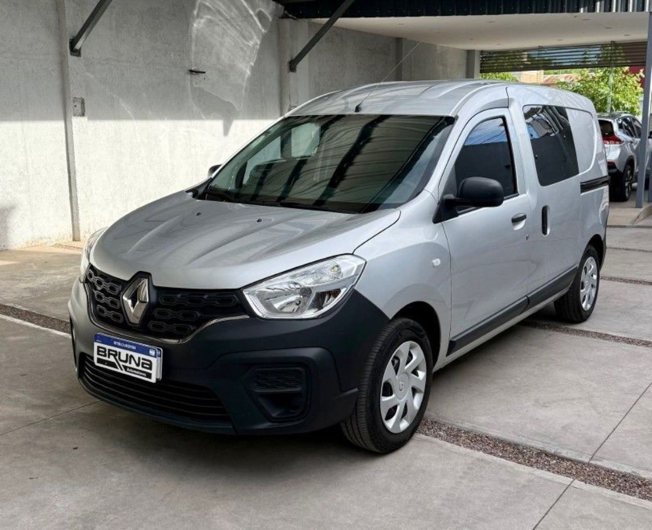 Renault Kangoo Usada Financiado en Mendoza, deRuedas