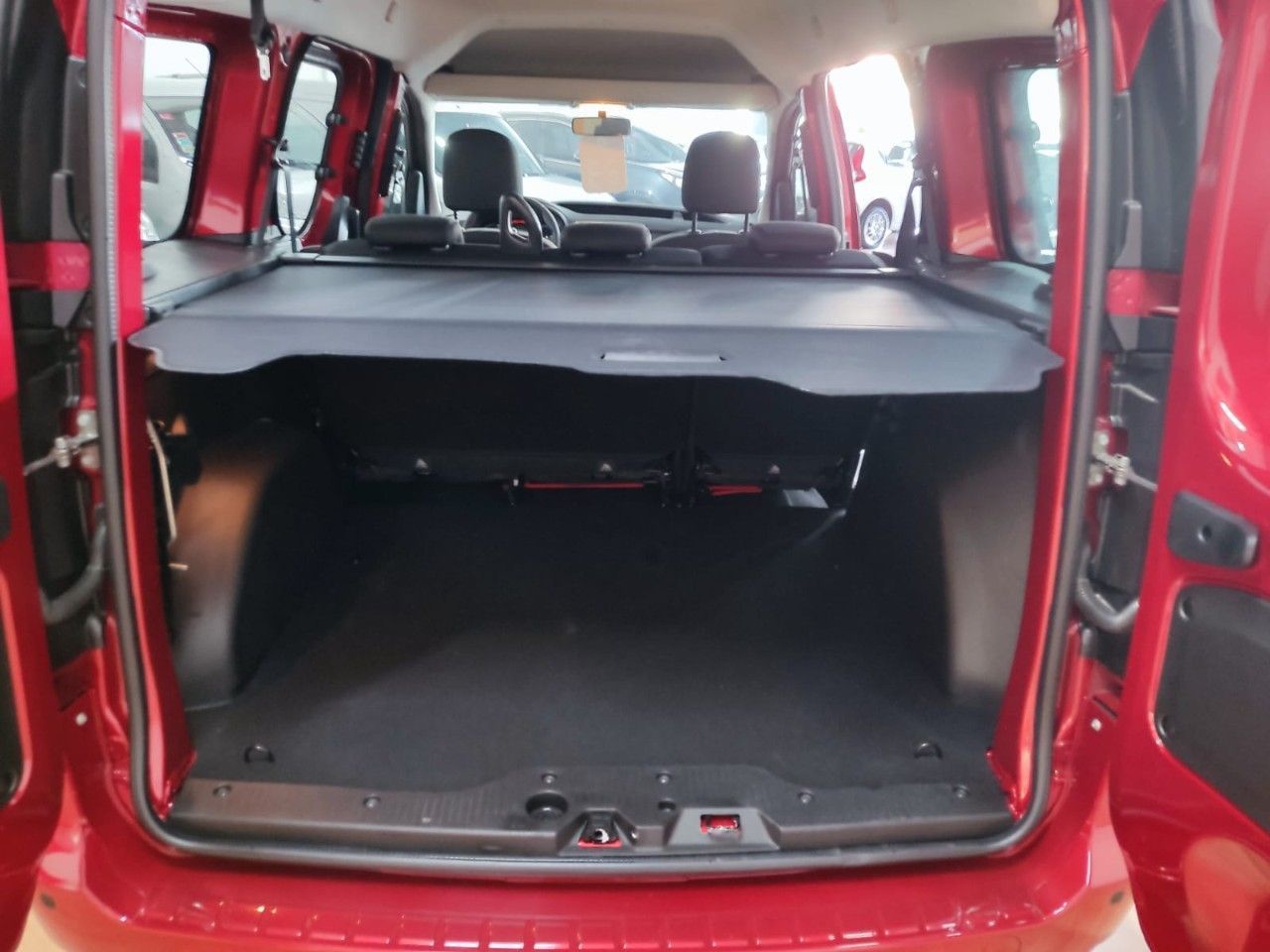 Renault Kangoo Nueva en Córdoba, deRuedas