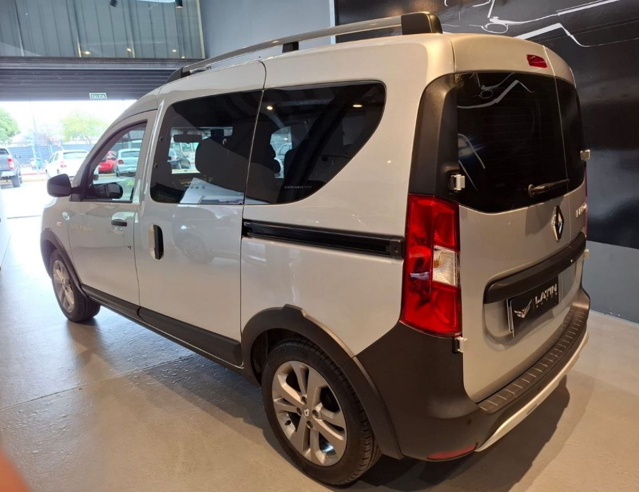 Renault Kangoo Usada Financiado en Córdoba, deRuedas
