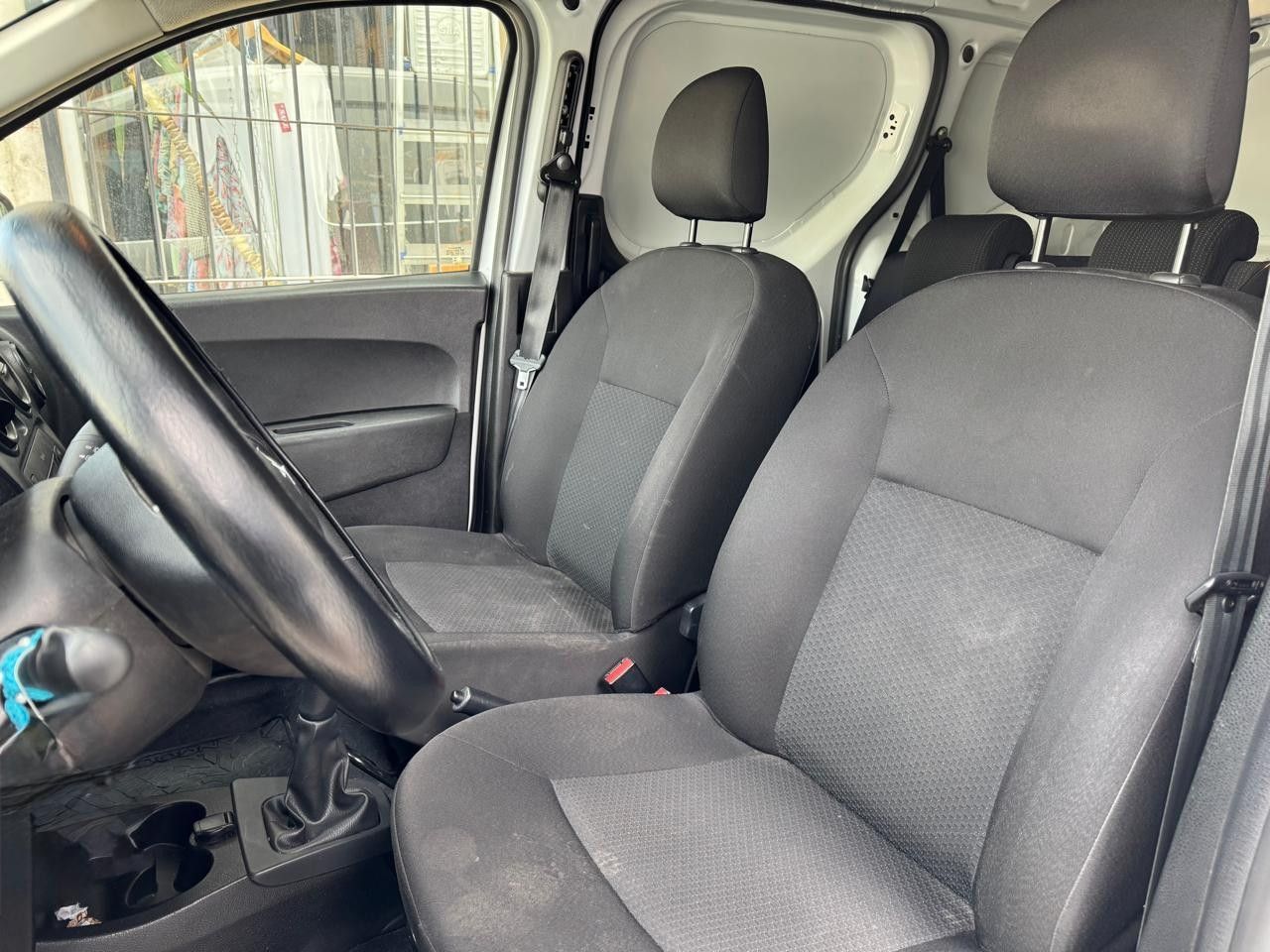 Renault Kangoo Usada Financiado en Córdoba, deRuedas