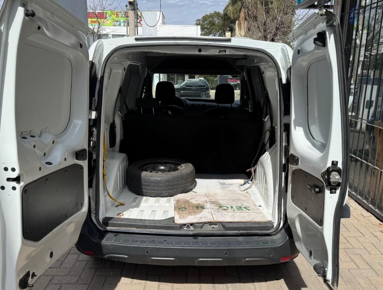 Renault Kangoo Usada Financiado en Córdoba, deRuedas