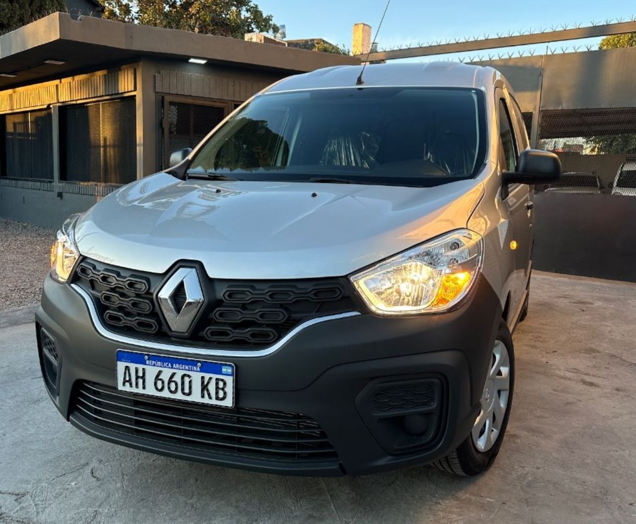 Renault Kangoo Nueva Financiado en Córdoba, deRuedas