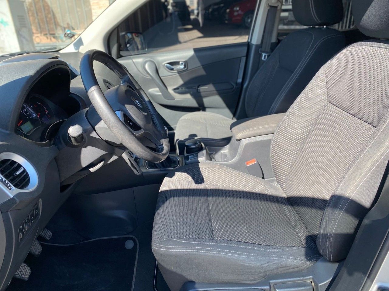 Renault Koleos Usado Financiado en San Juan, deRuedas