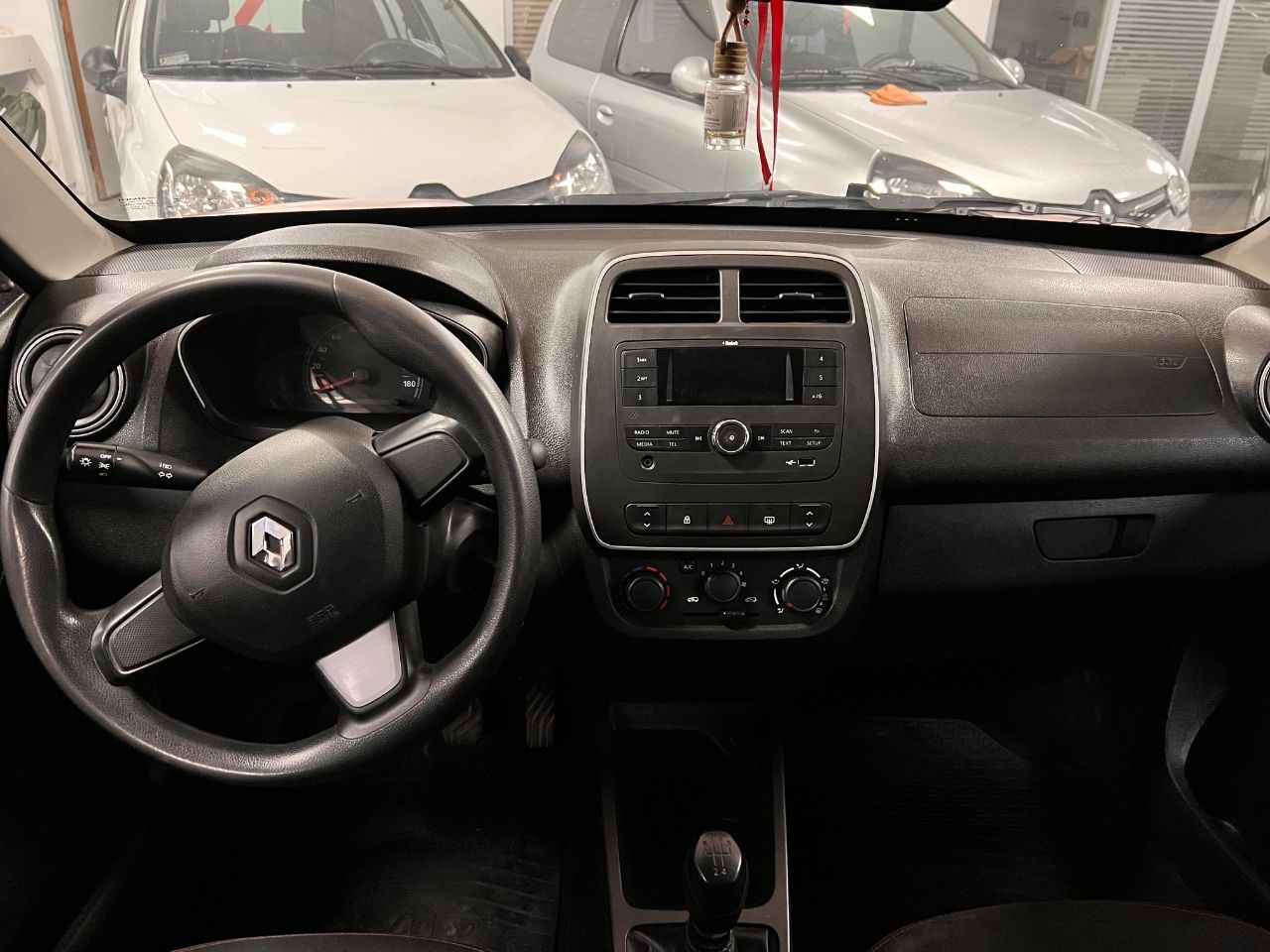 Renault Kwid Usado Financiado en Mendoza, deRuedas