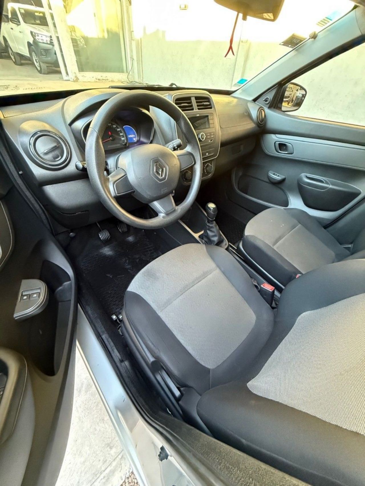 Renault Kwid Usado Financiado en Mendoza, deRuedas