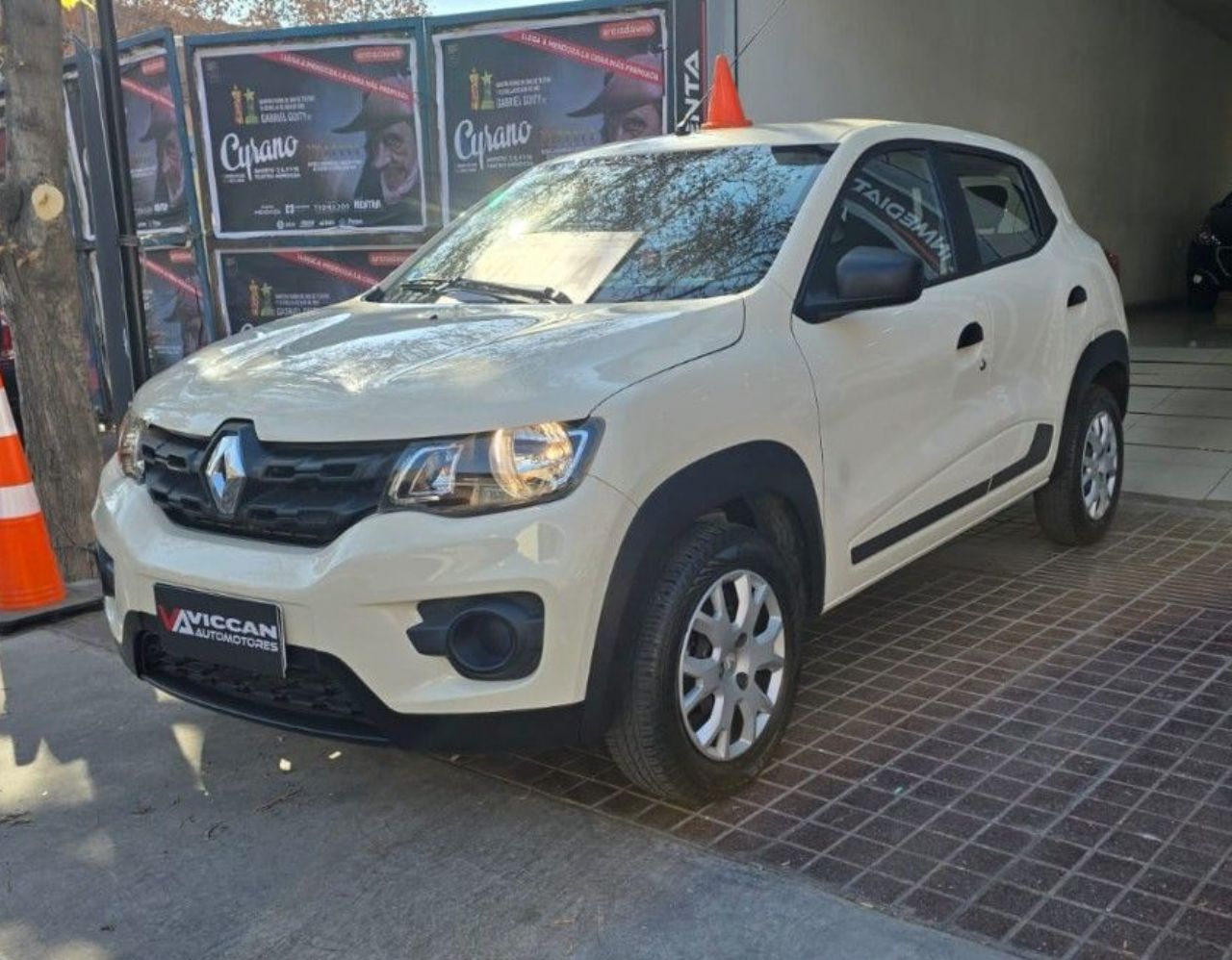Renault Kwid Usado Financiado en Mendoza, deRuedas