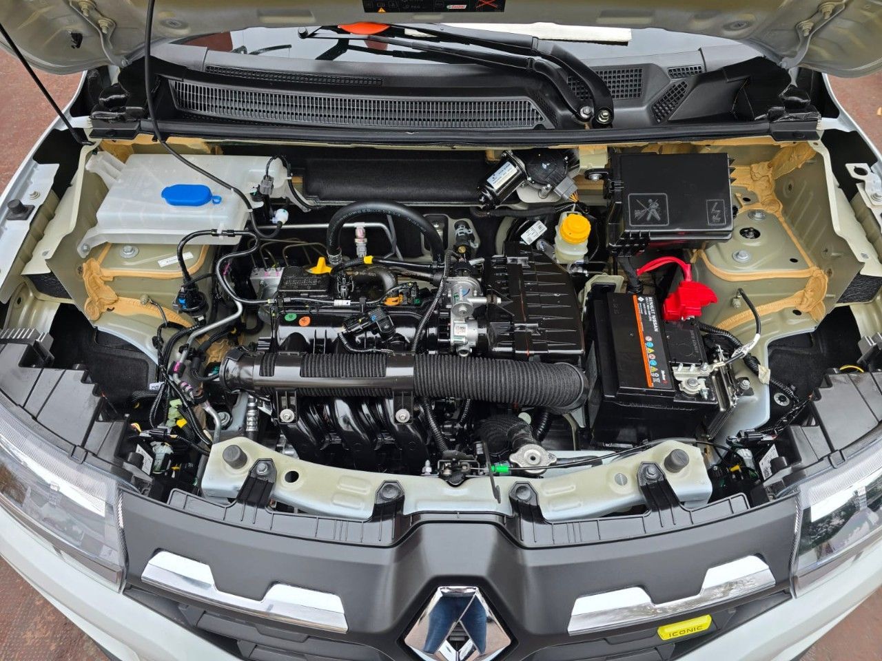 Renault Kwid Usado Financiado en Mendoza, deRuedas