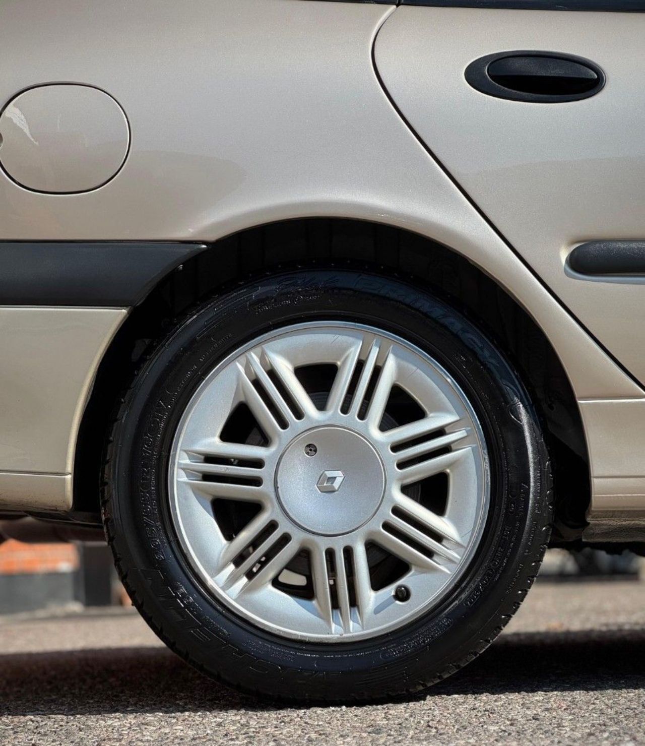 Renault Laguna Usado en Córdoba, deRuedas