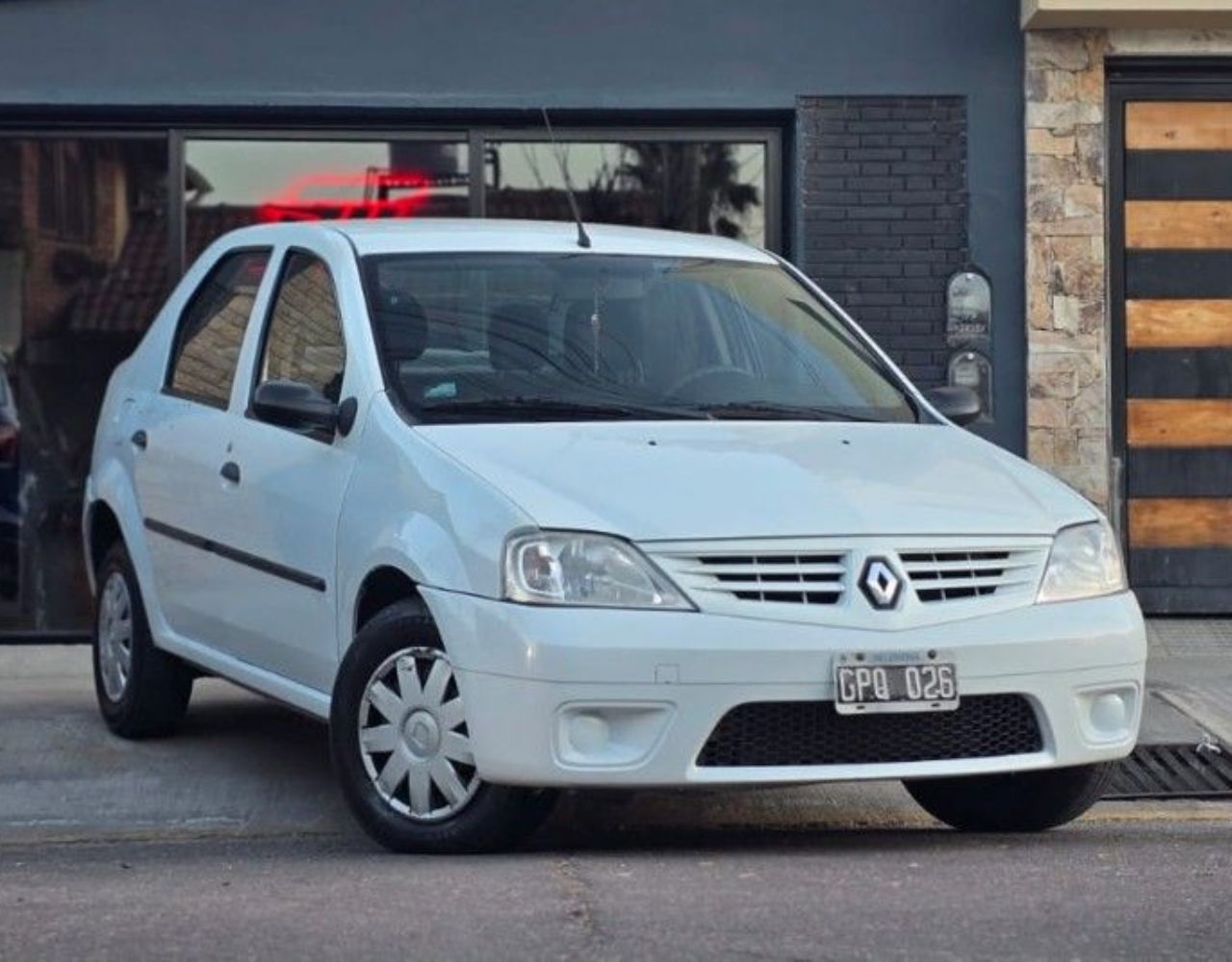 Renault Logan Usado en Mendoza, deRuedas