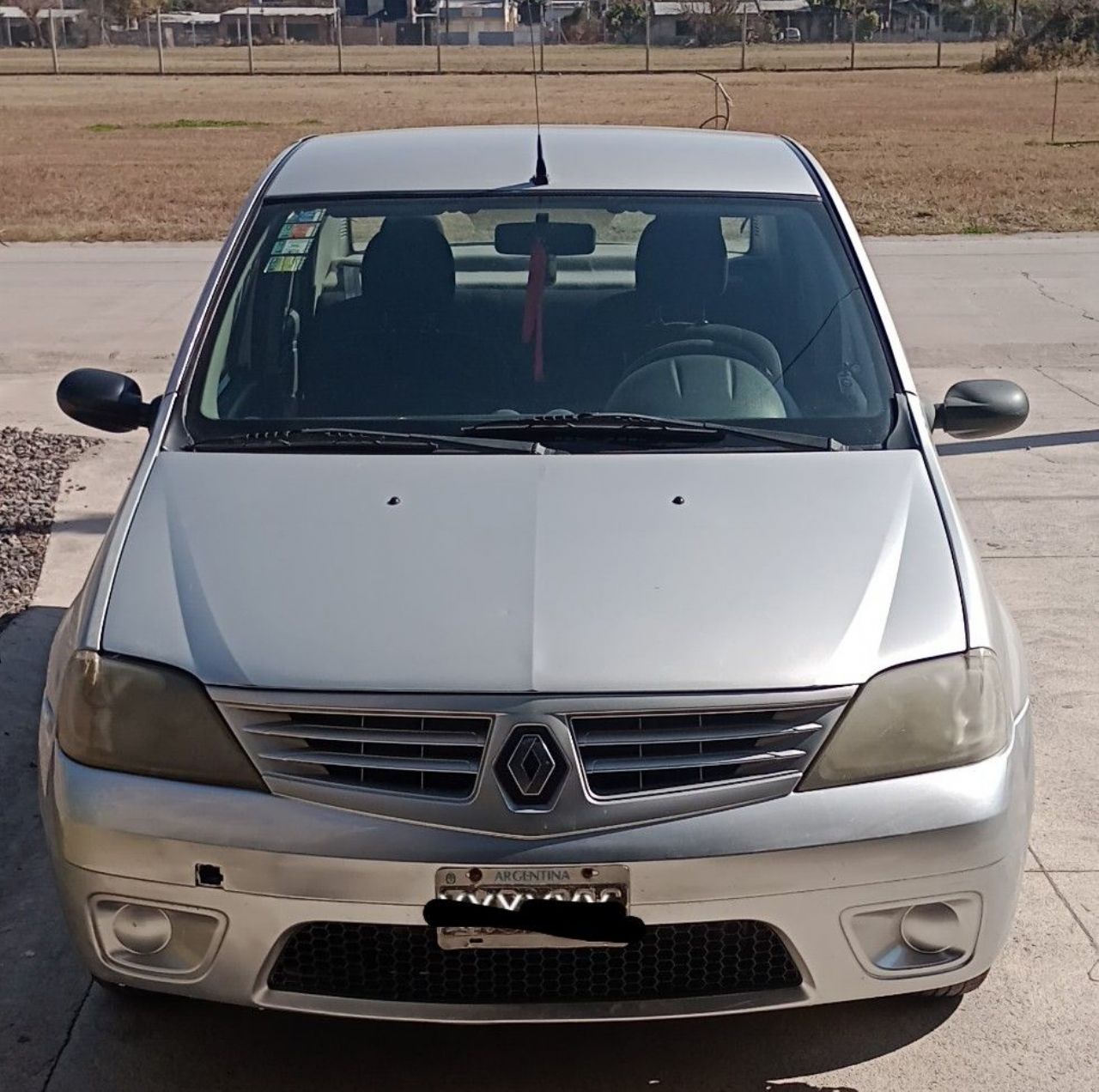 Renault Logan Usado en Tucumán, deRuedas