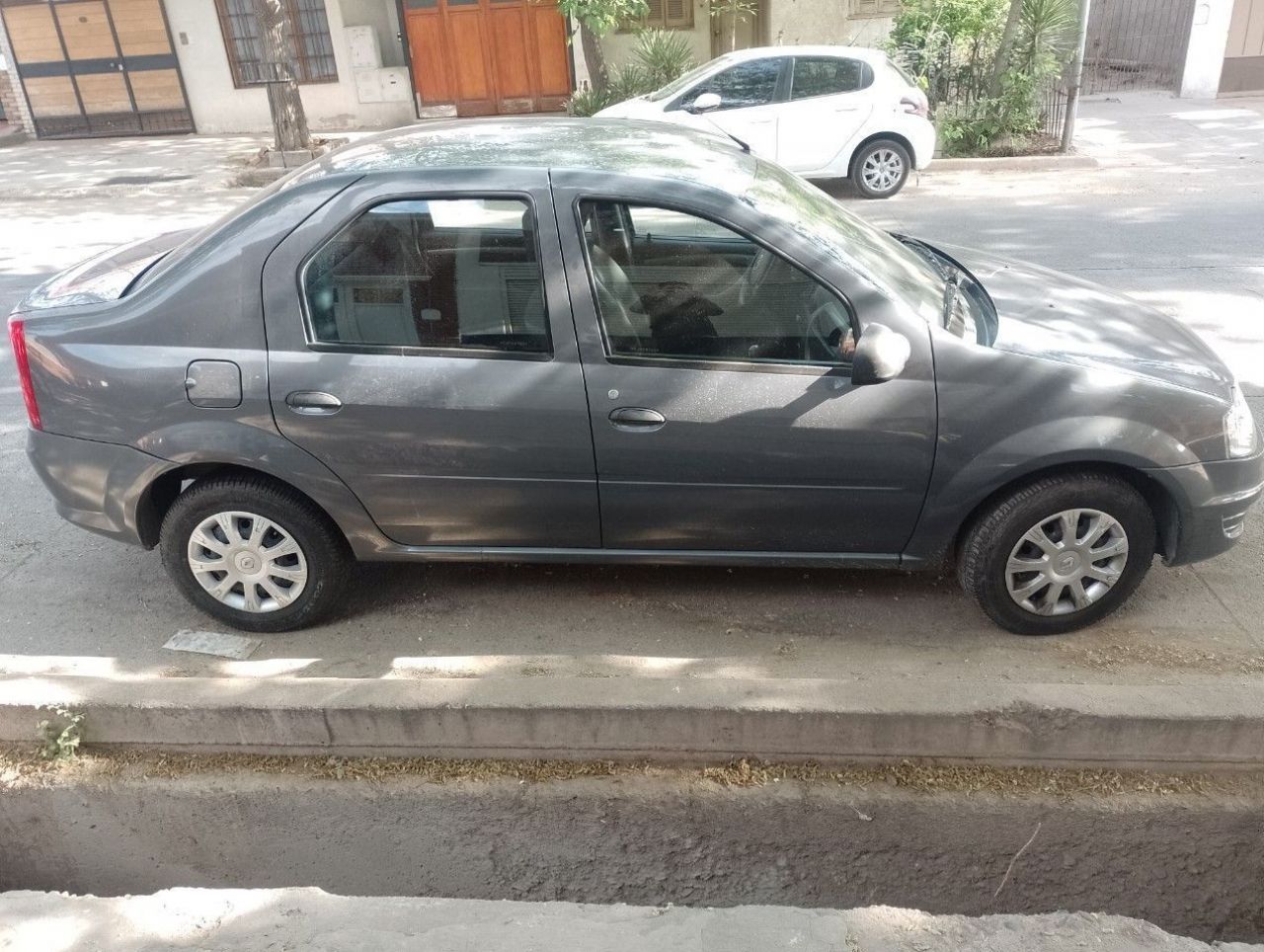 Renault Logan Usado en Mendoza, deRuedas