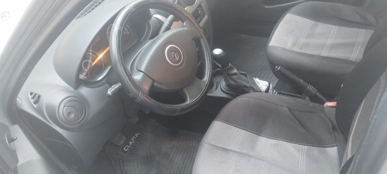 Renault Logan Usado en Córdoba, deRuedas