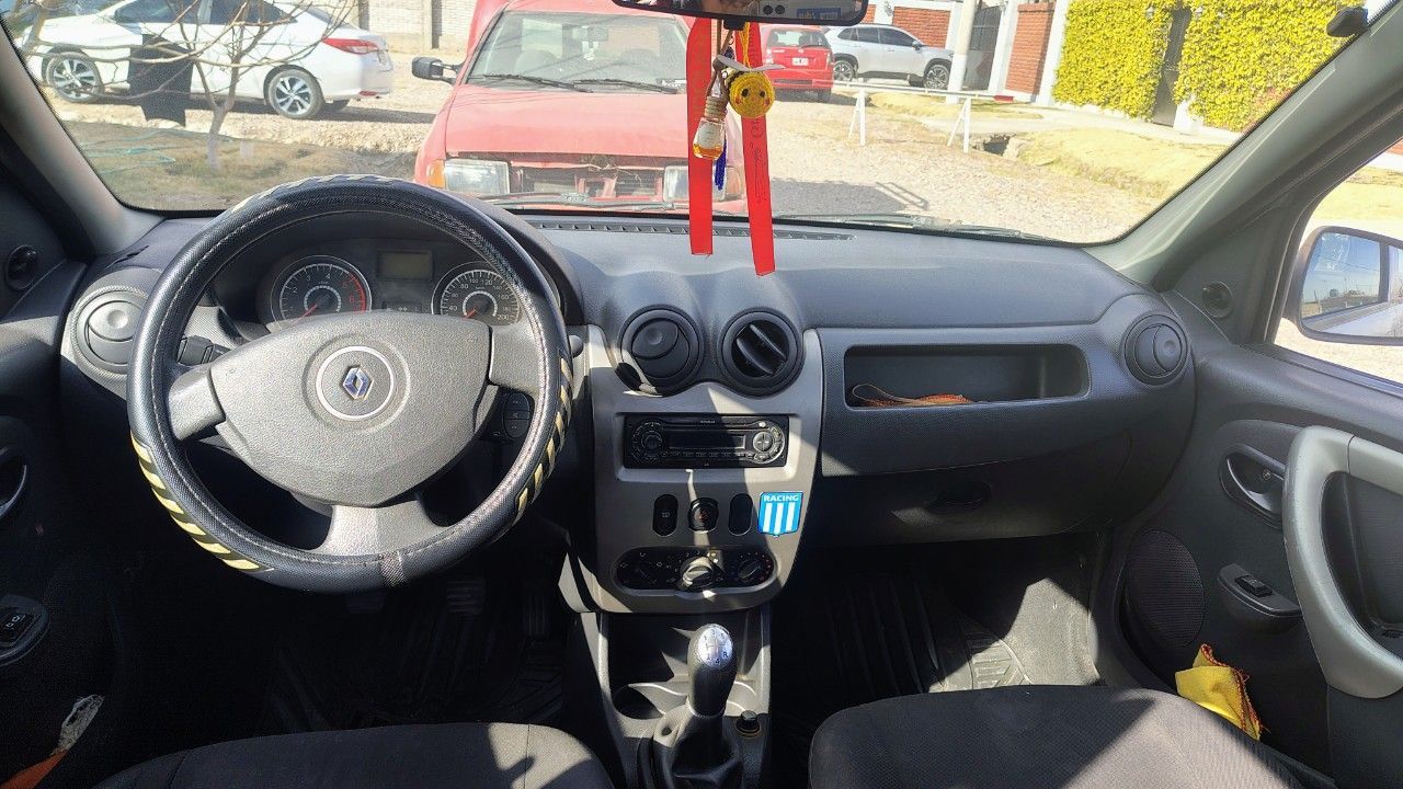 Renault Logan Usado en Mendoza, deRuedas