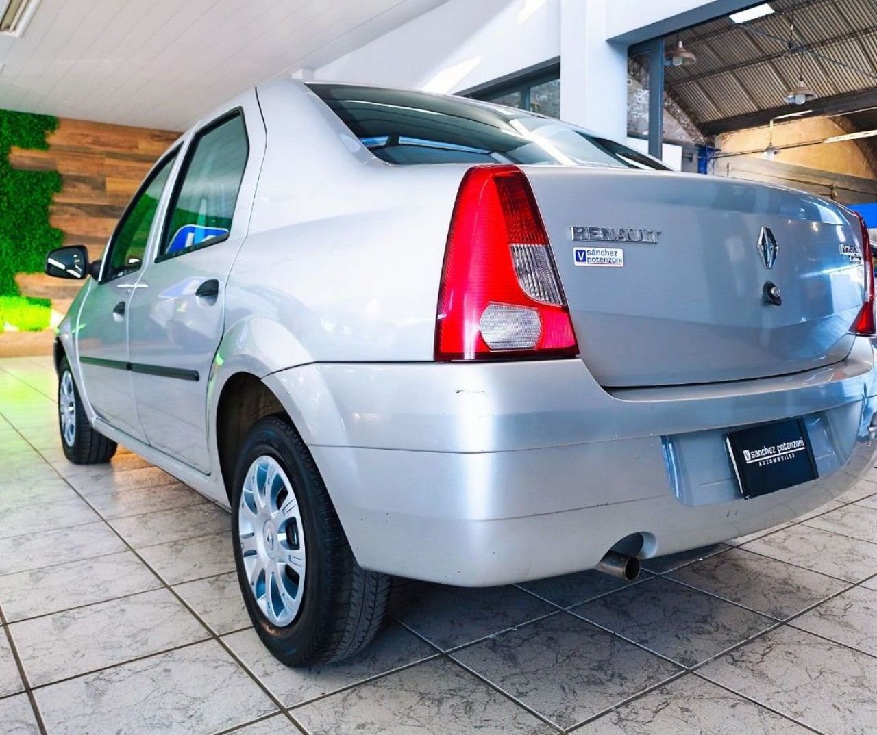 Renault Logan Usado en Mendoza, deRuedas