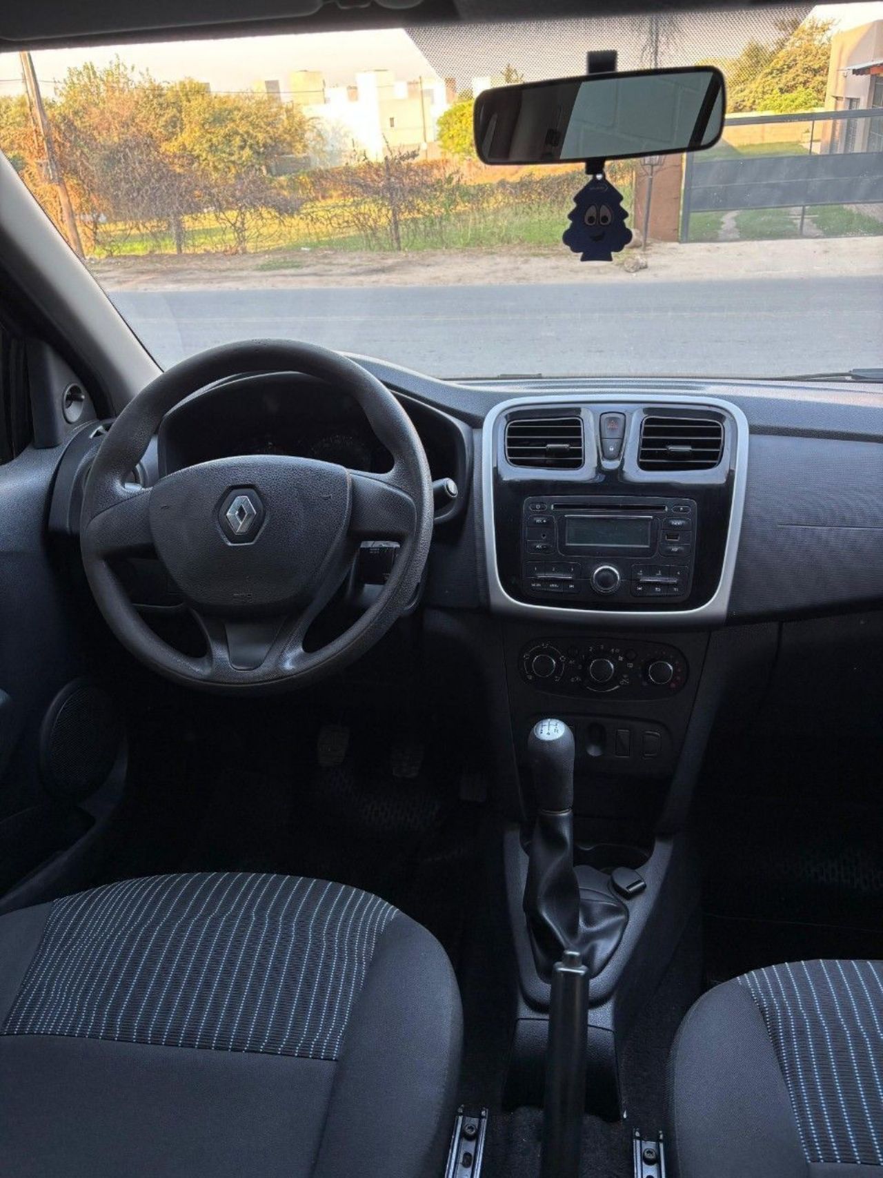 Renault Logan Usado Financiado en Córdoba, deRuedas