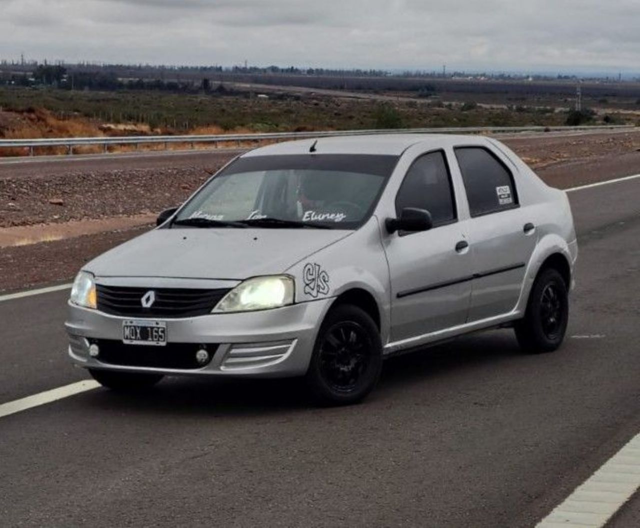 Renault Logan Usado en Mendoza, deRuedas