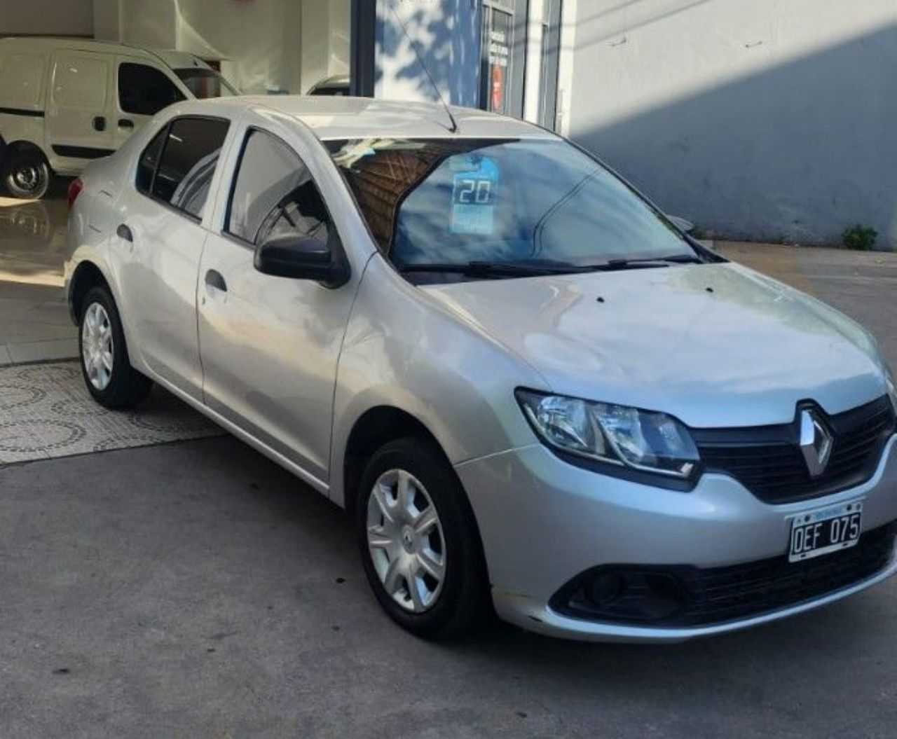 Renault Logan Usado en Mendoza, deRuedas