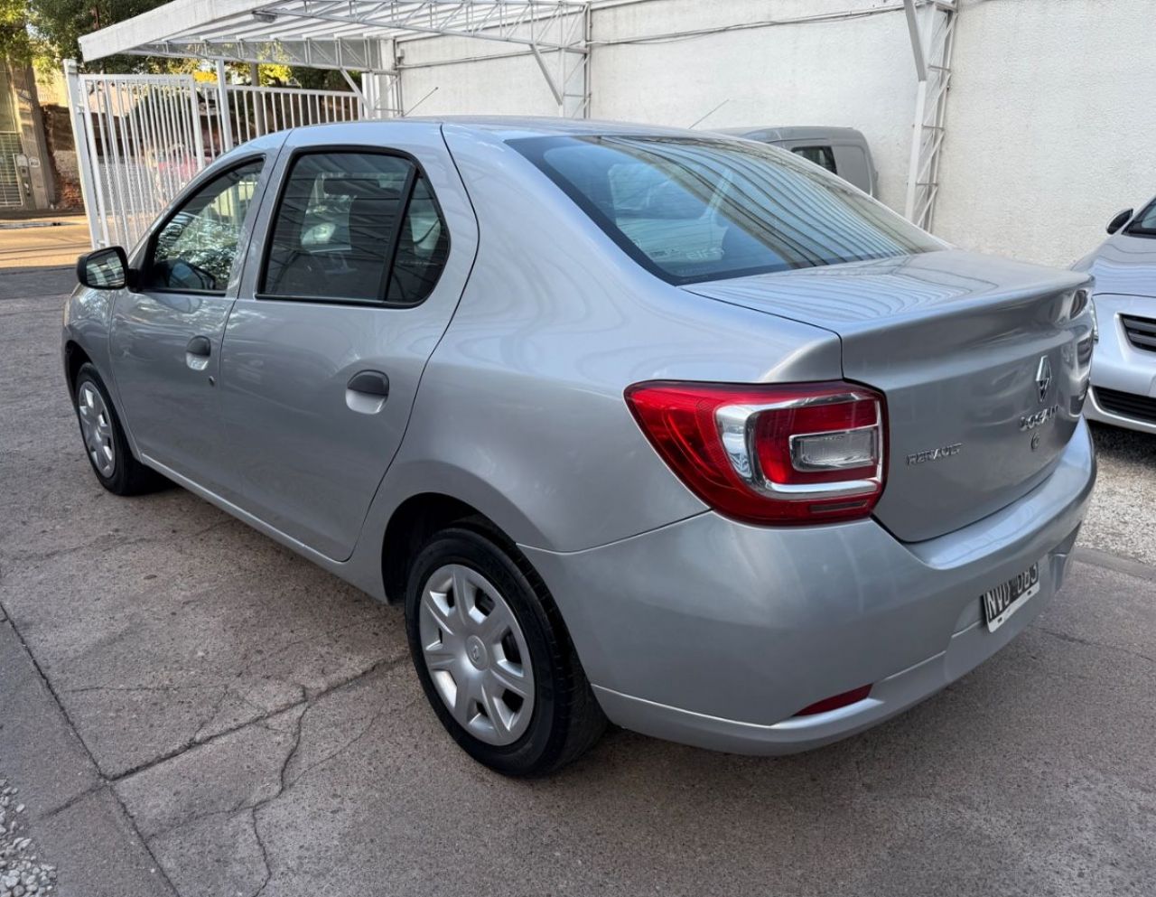 Renault Logan Usado en San Luis, deRuedas