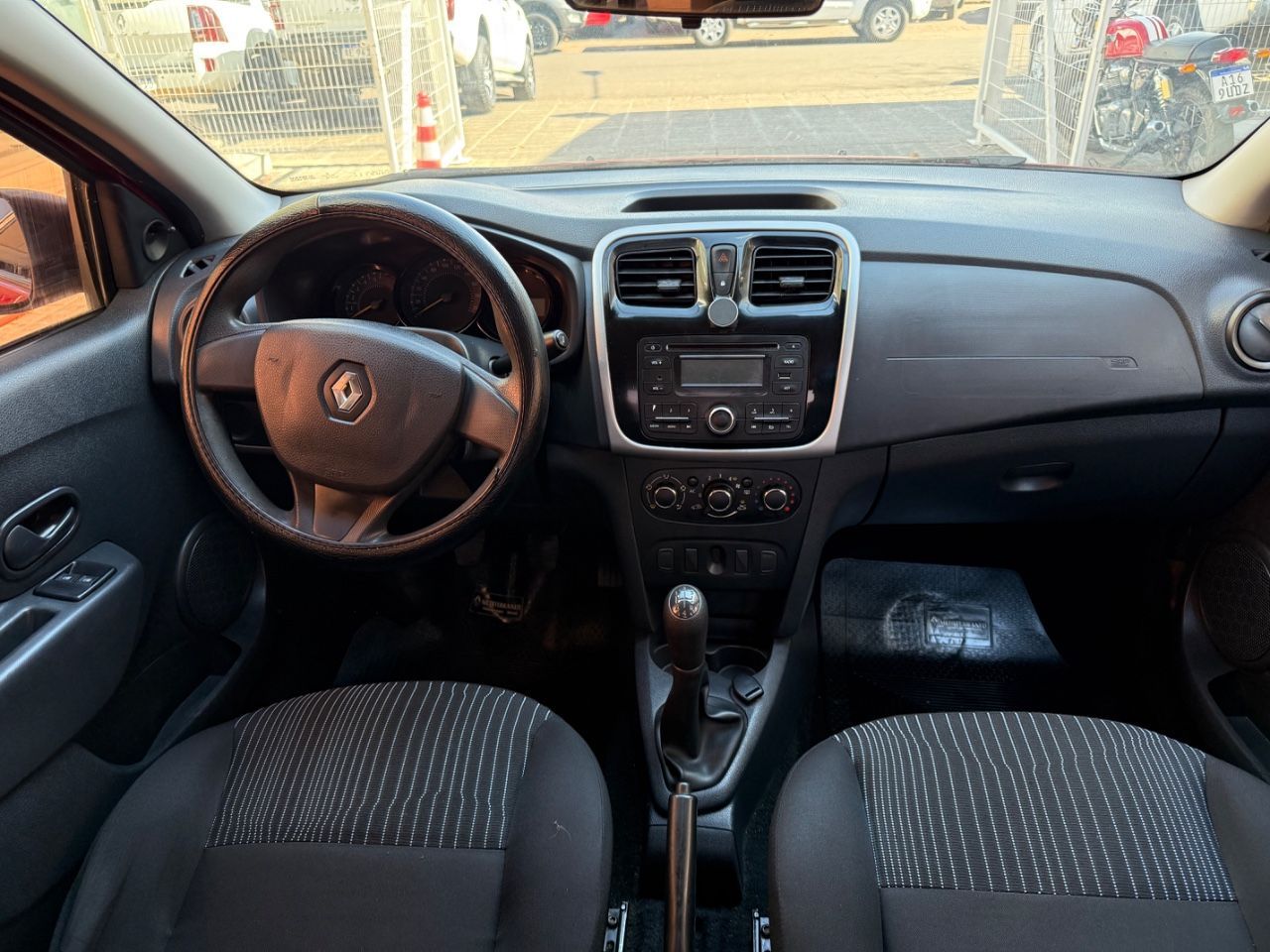 Renault Logan Usado Financiado en Mendoza, deRuedas