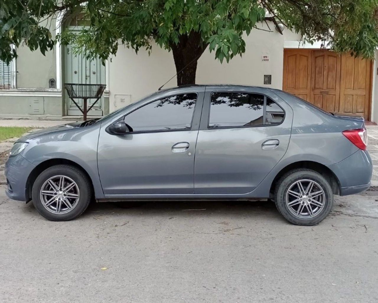 Renault Logan Usado en Córdoba, deRuedas