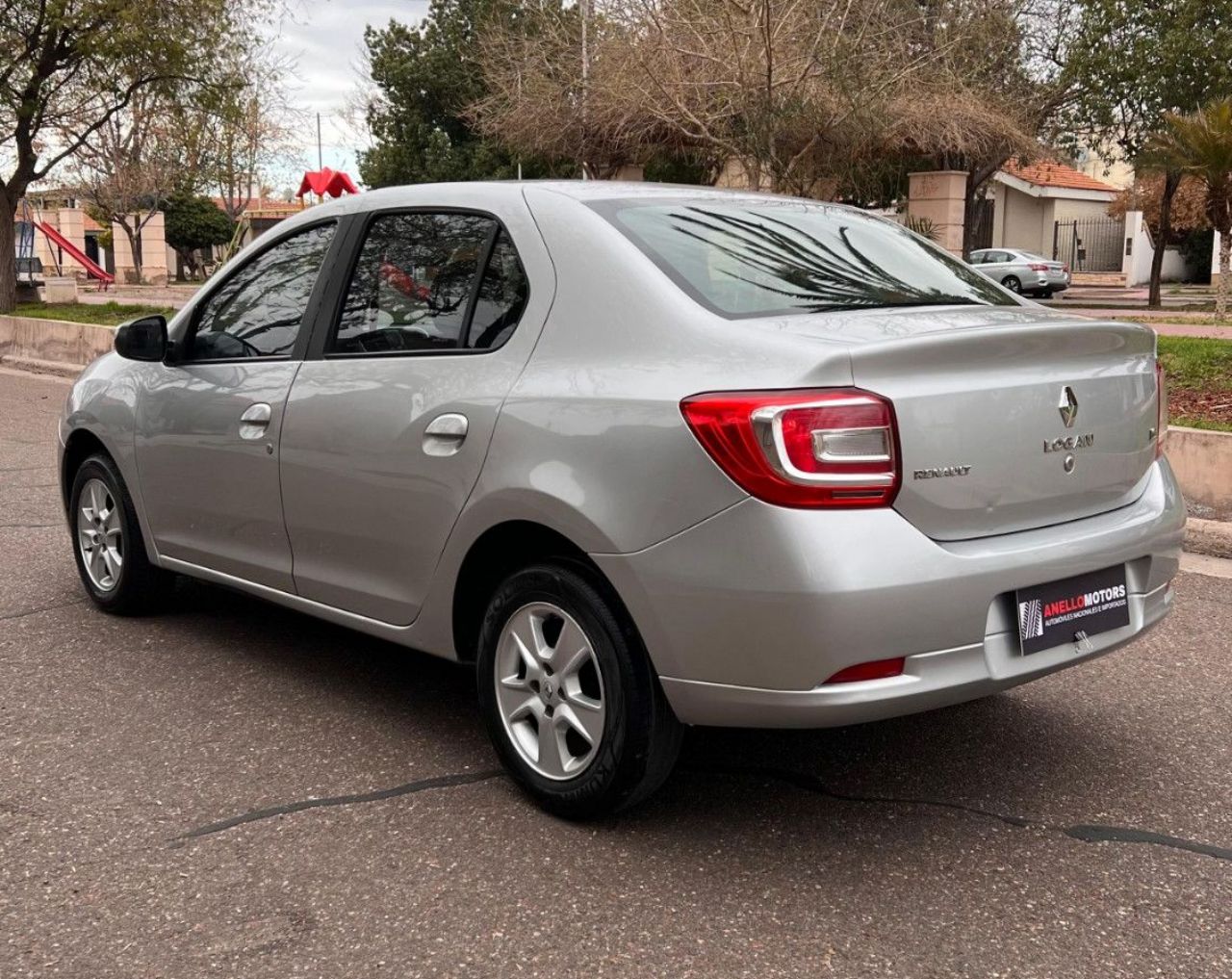 Renault Logan Usado Financiado en Mendoza, deRuedas