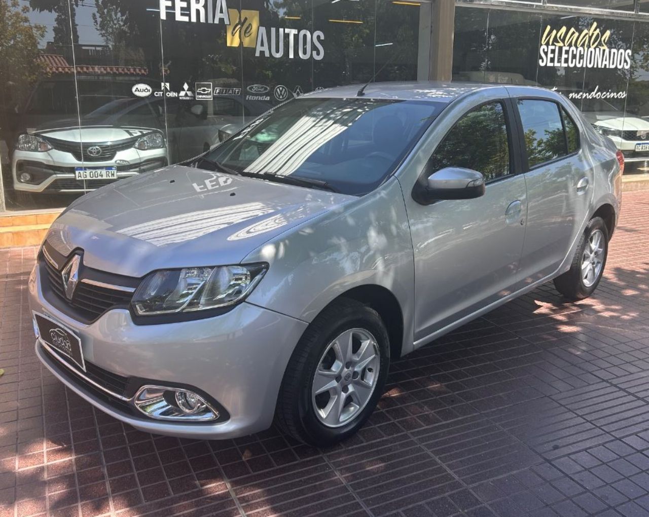 Renault Logan Usado en Mendoza, deRuedas