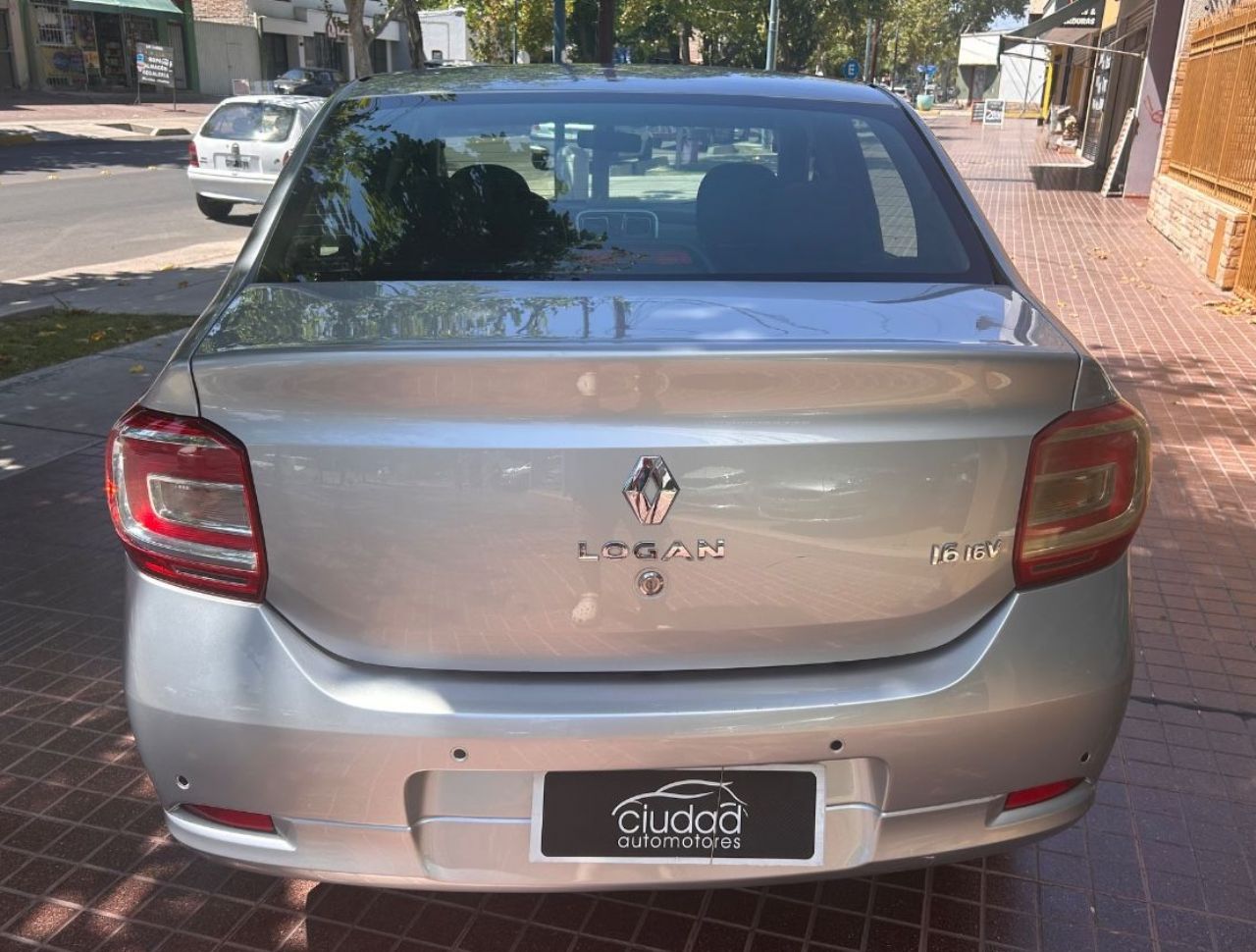 Renault Logan Usado en Mendoza, deRuedas