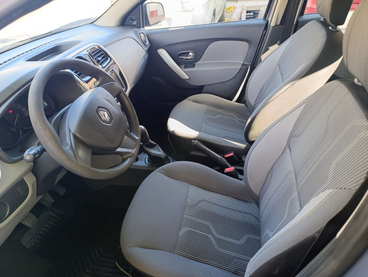 Renault Logan Usado Financiado en Mendoza, deRuedas