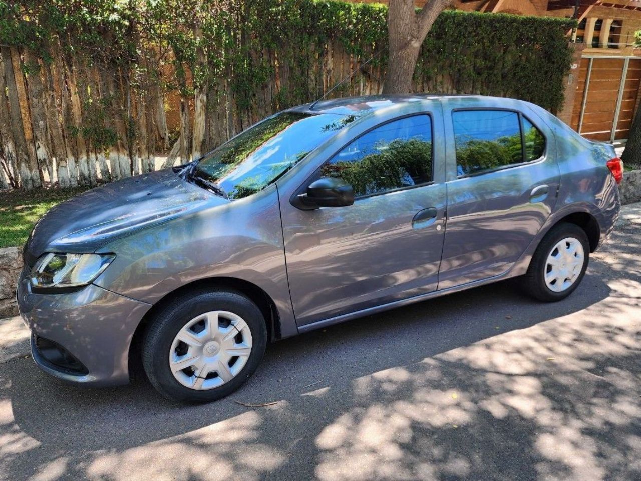 Renault Logan Usado en Mendoza, deRuedas